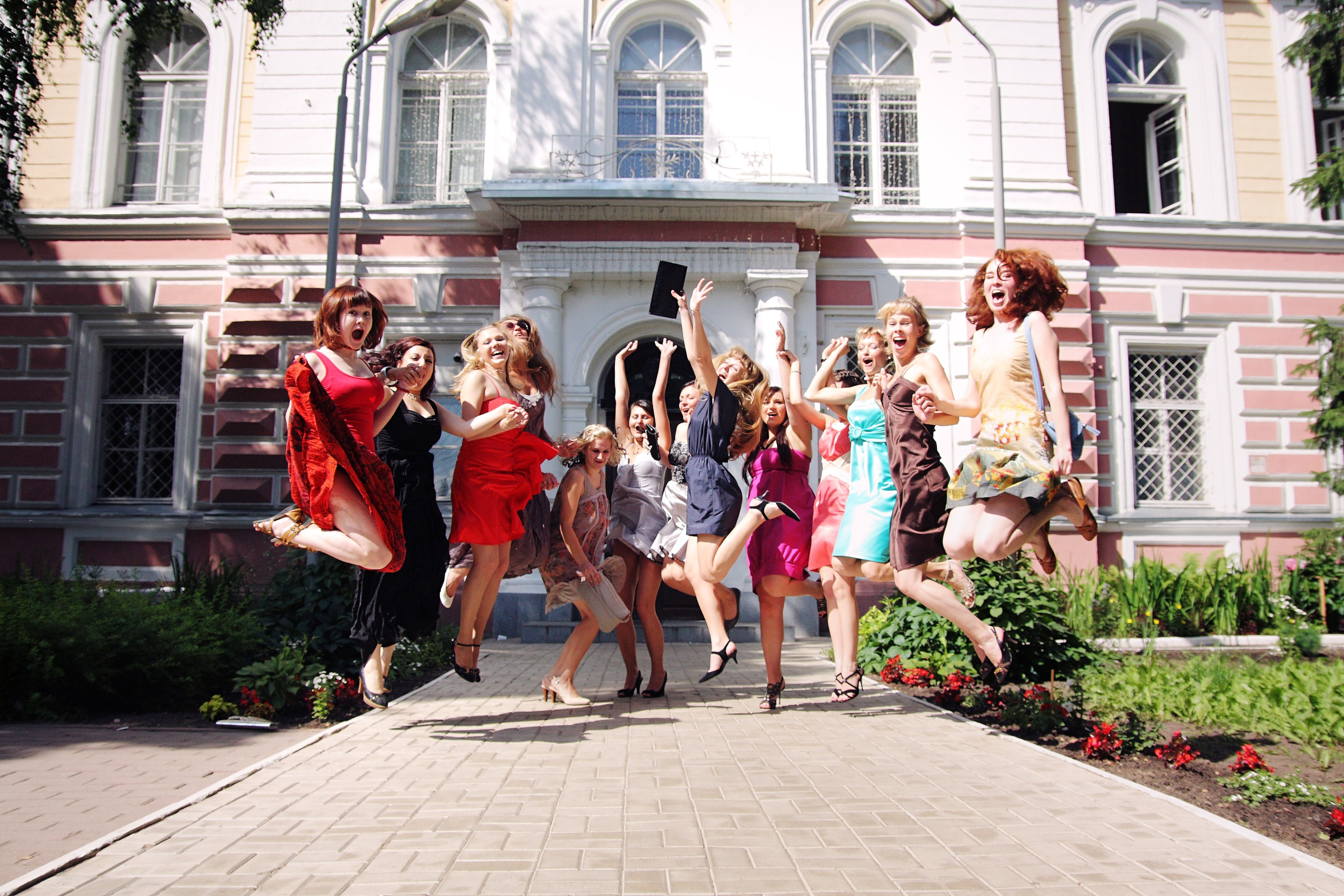 Портфолио фотографа на съемку выпускных. Свадебный и репортажный фотограф в Ярославле и Санкт-Петербурге Роман Микрюков