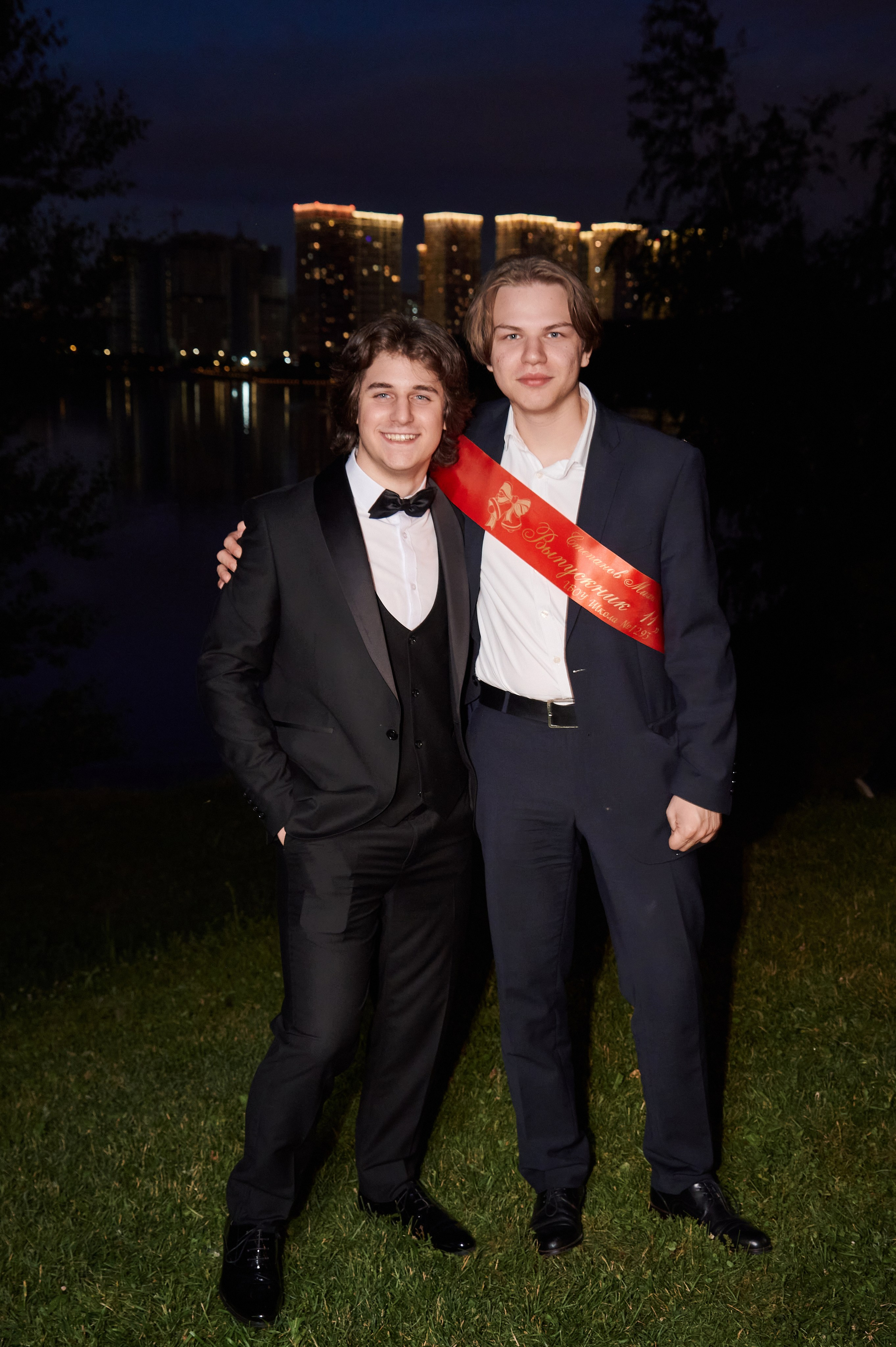 Школа. Выпускные 11 классы. Goganaft.ru — Репортажный фотограф в Москве Георгий Коненков