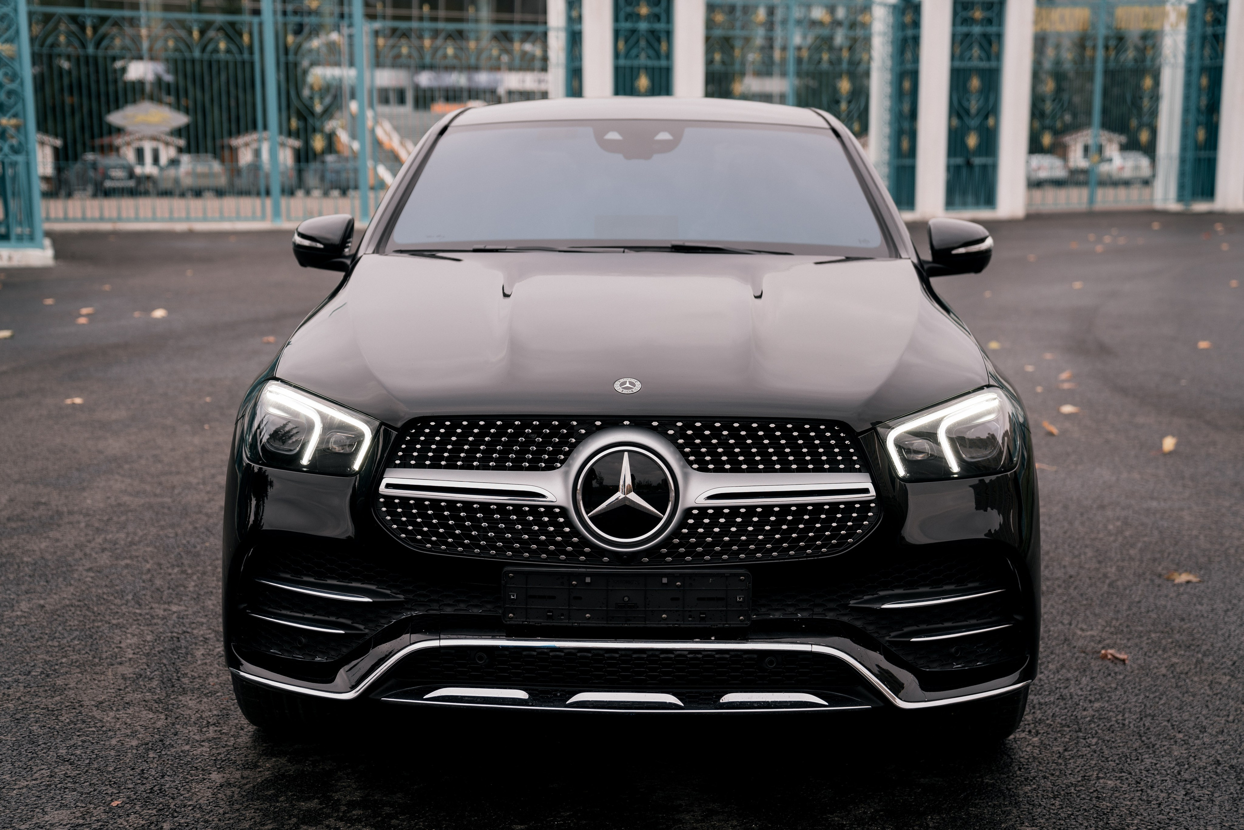 Mercedes-Benz GLE 400D. Идеальные портреты для соцсетей — Фотограф Ленар