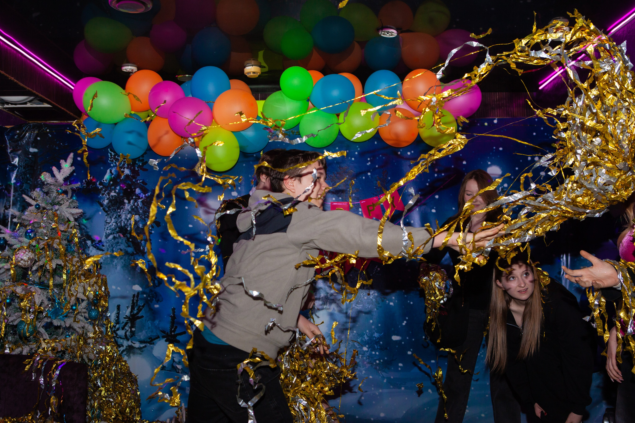 Корпоратив в Волшебном микрофоне 28.12.24. Медиа-продюсер и фотограф Сорокина Кристина г. Благовещенск