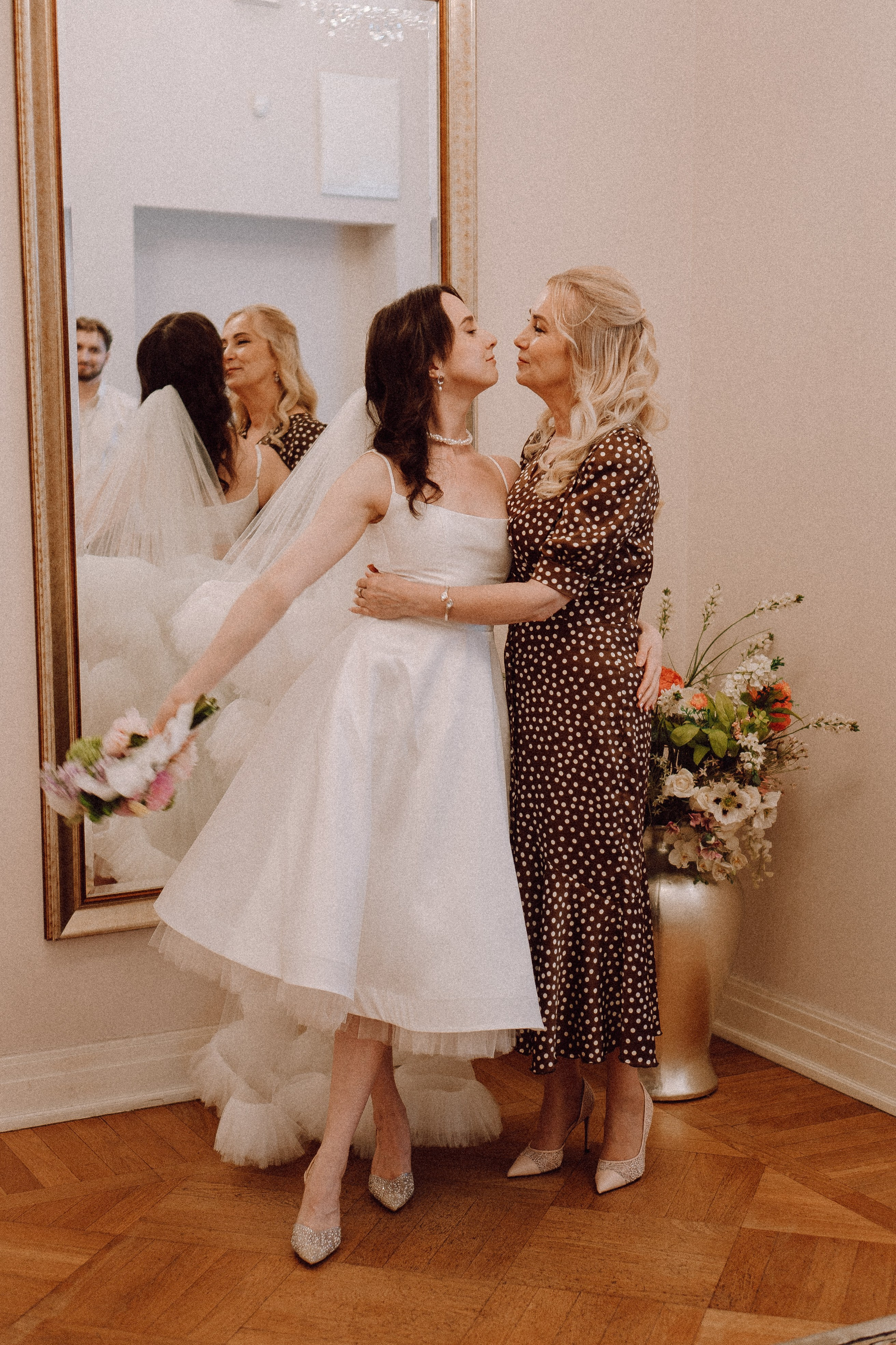 СВАДЕБНАЯ ФОТОСЕСИСИЯ В ГОРОДЕ ПУШКИН. Профессиональный фотограф, Санкт-Петербург — Виктория Богомолова