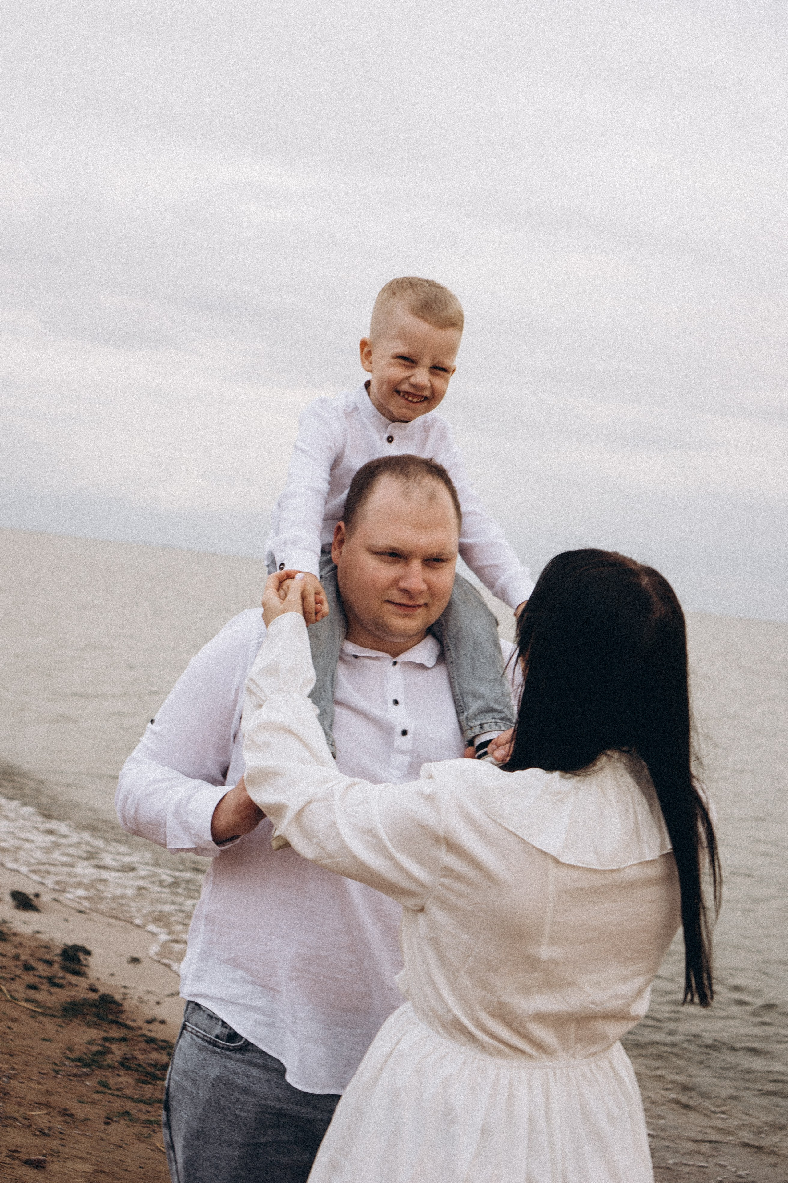Семейная история на берегу залива. Профессиональный фотограф, Санкт-Петербург — Виктория Богомолова