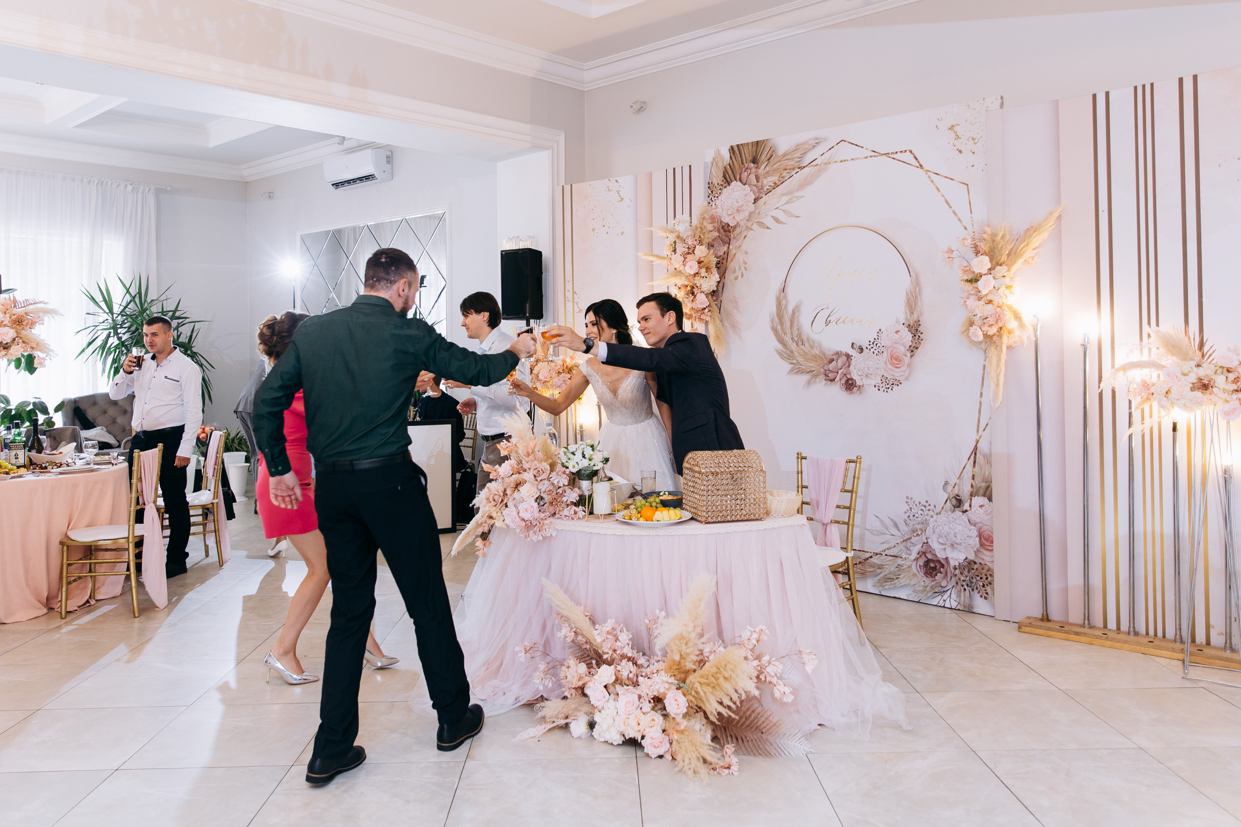 Артем+Женя. Свадебный и семейный фотограф в Москве Андрасюк Елена