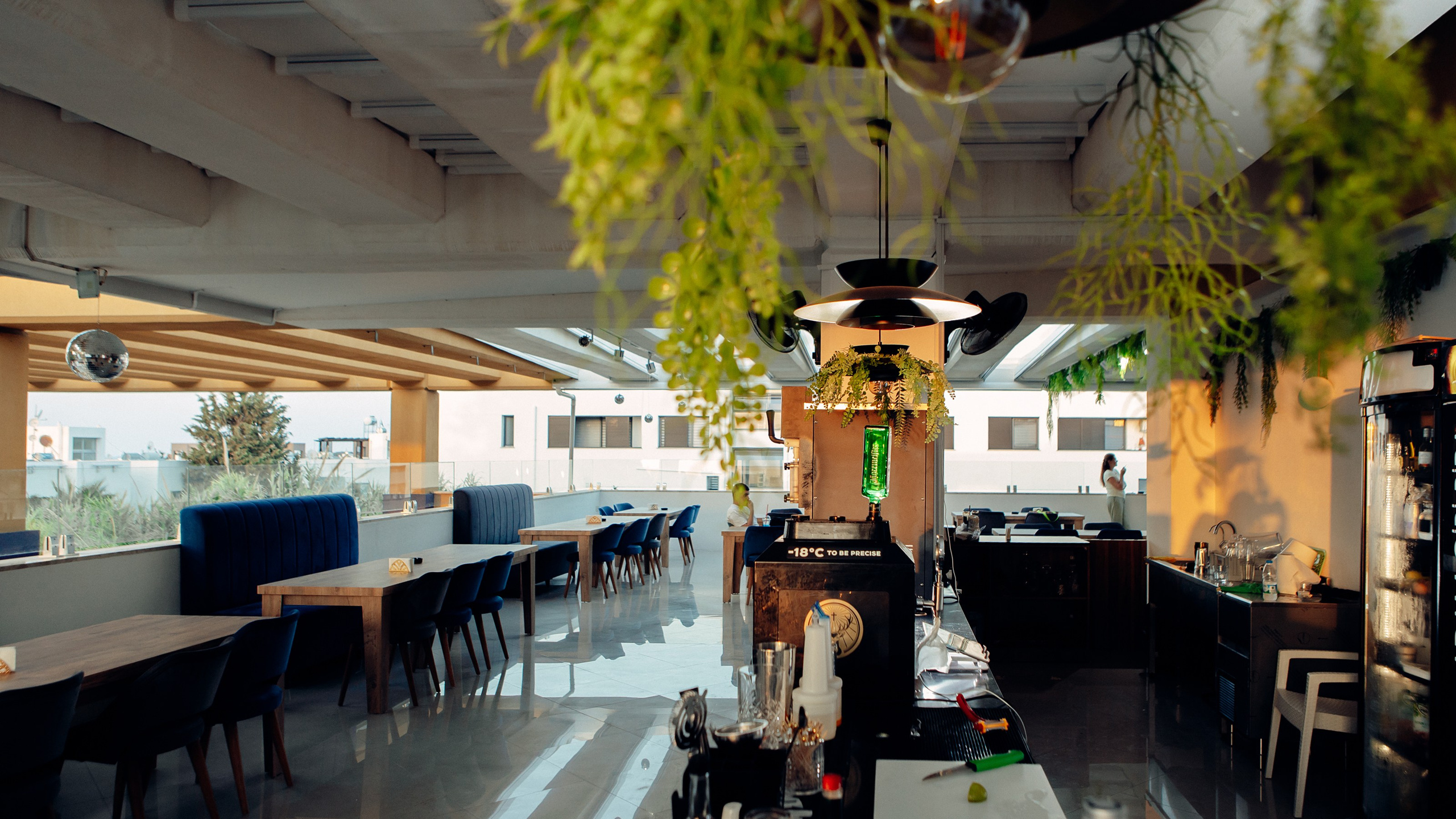 Orlando Starlux. Photographer in Batumi, Georgia Pavel Sharnikov