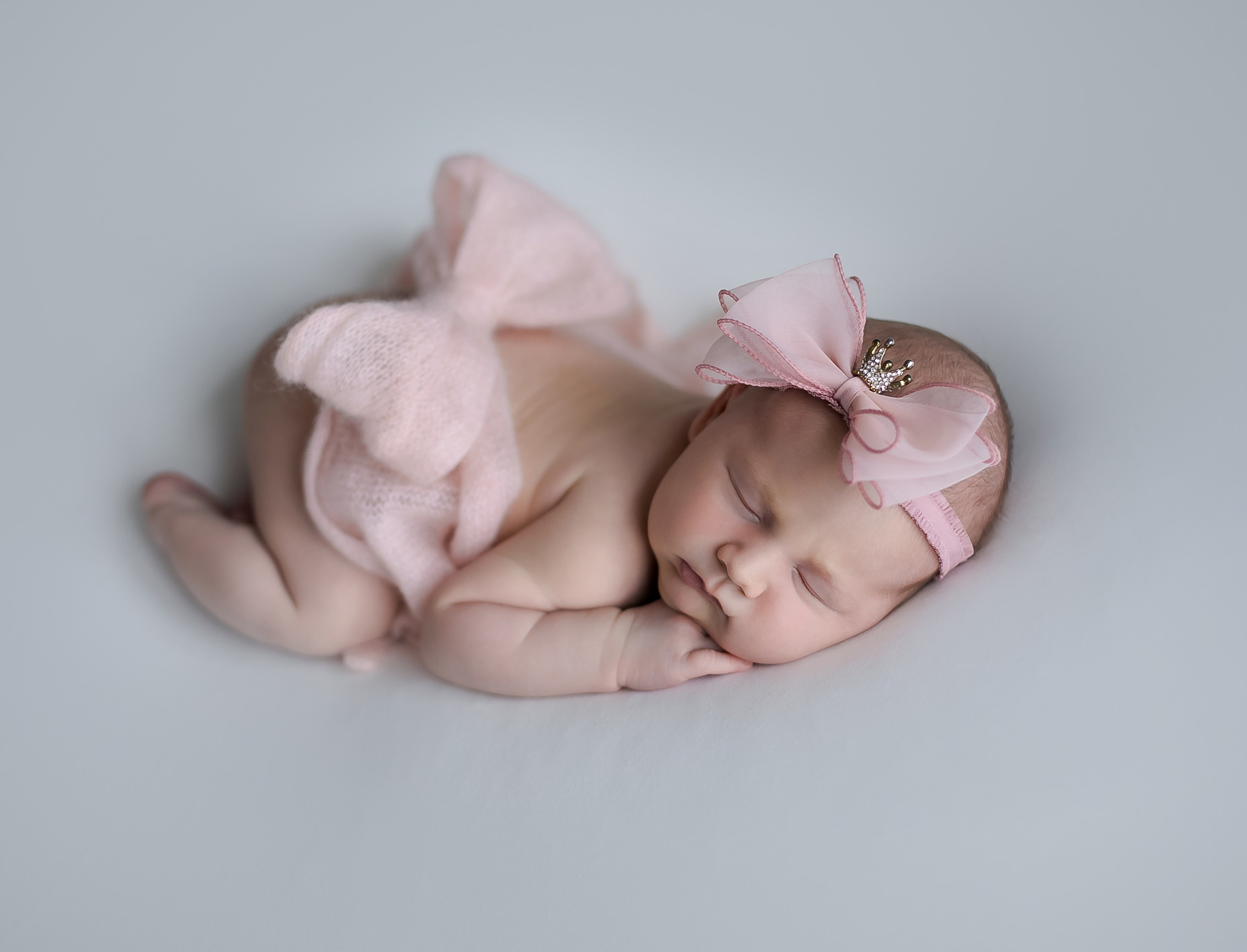 Newborn девочки. Главная