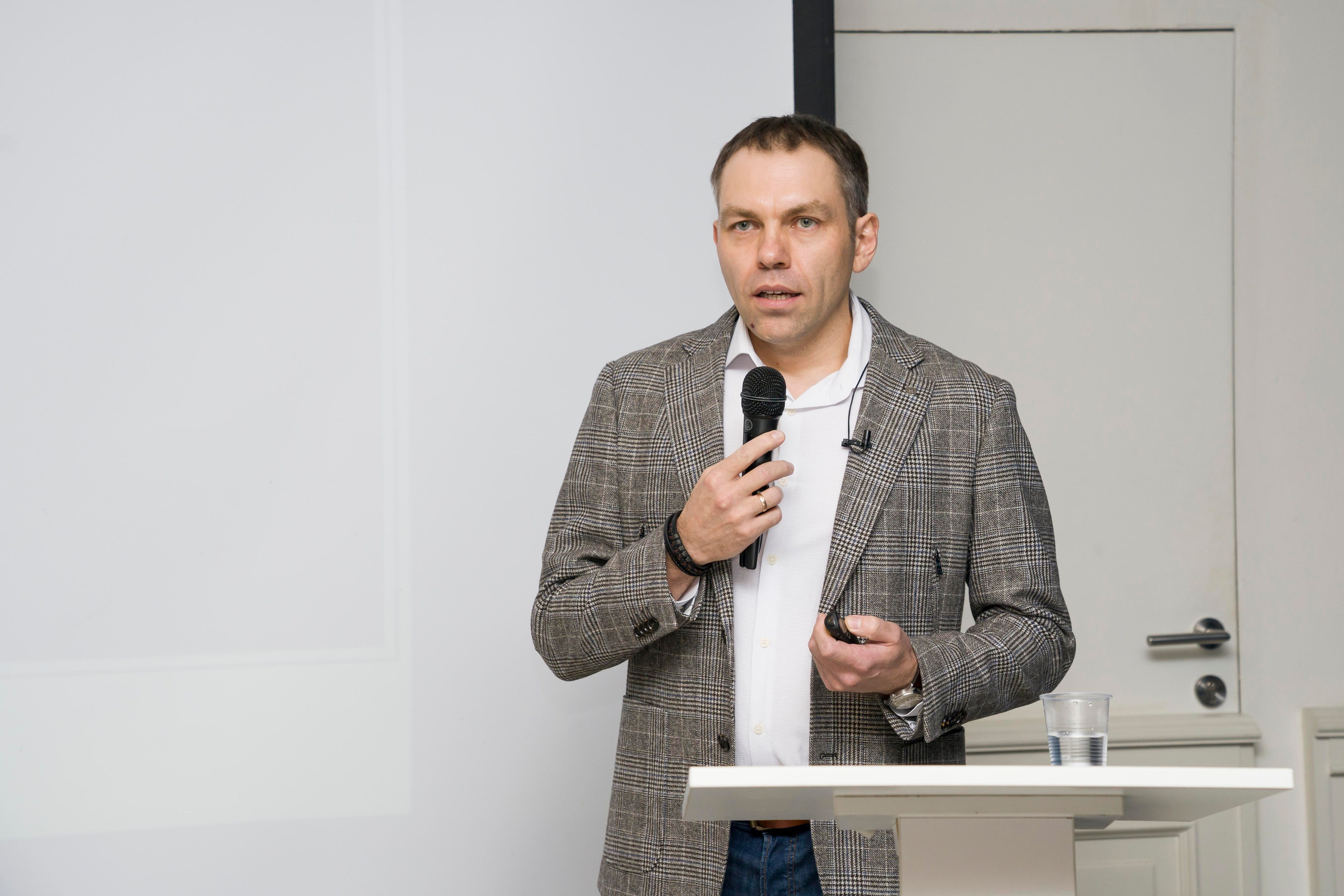 Семинары, тренинги, квизы. Фотограф в Санкт-Петербурге. Репортажная и все съёмки для бизнеса