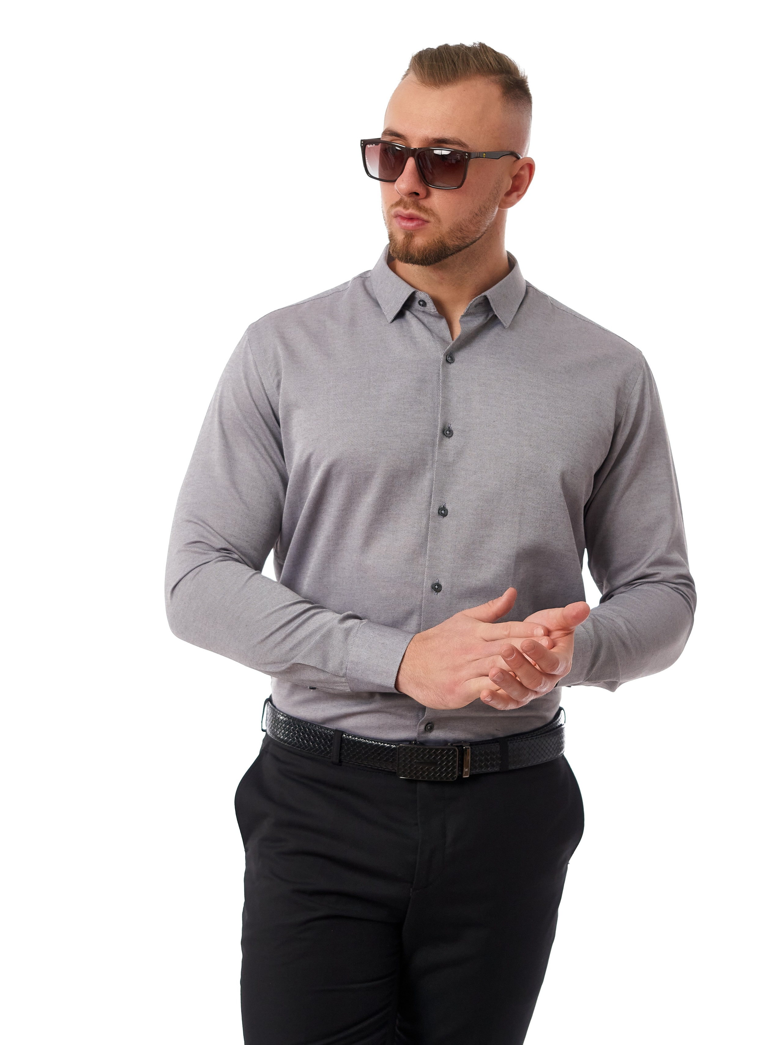 Классические рубашки. Каталожный предметный фотограф