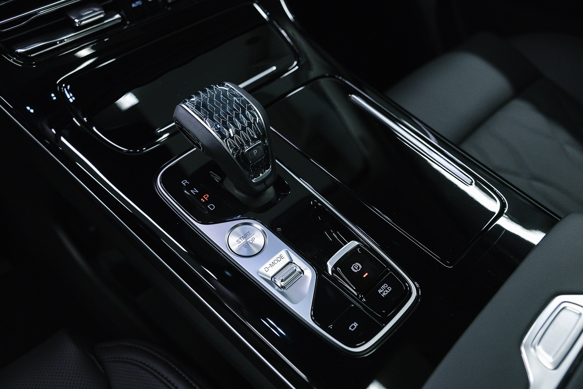 GAC M8 2.0T GDI AT (231 л. с.). Автосалон «Х-Авто»