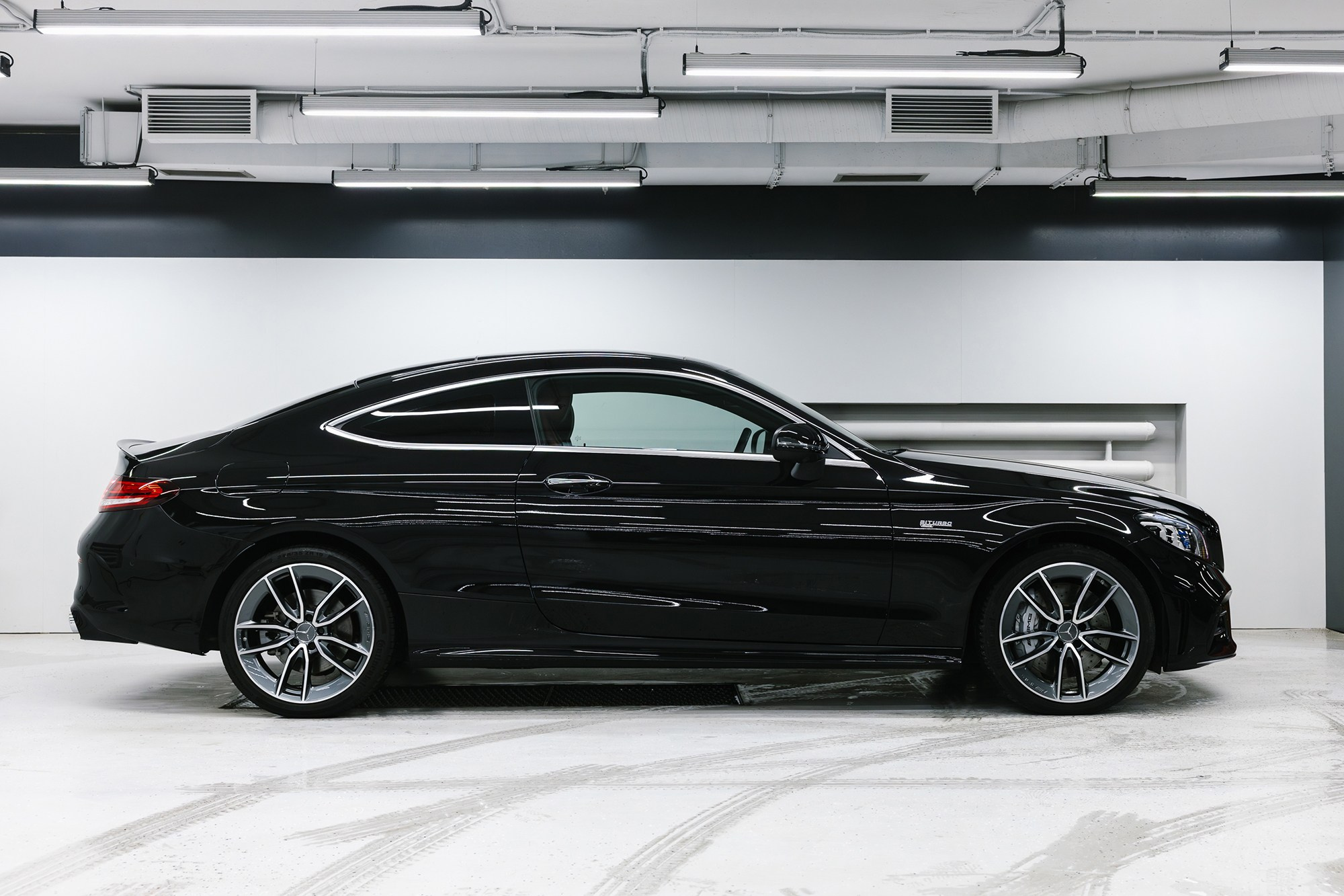 Mercedes-Benz C-класс AMG 2.0 AT, 2023, 9 450 км. Автосалон «Х-Авто»