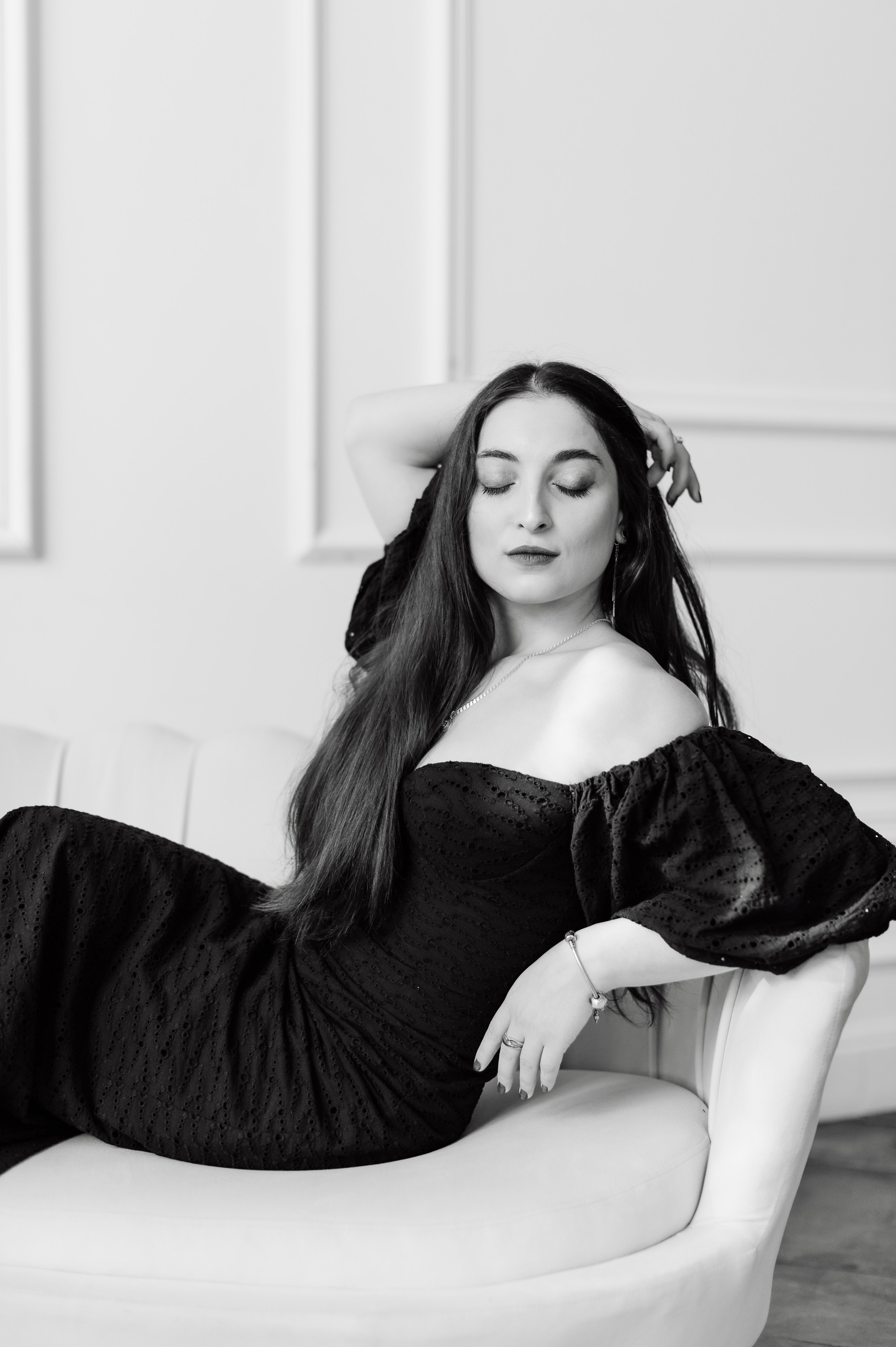 Индивидуальная фотосессия в студии для Аллы