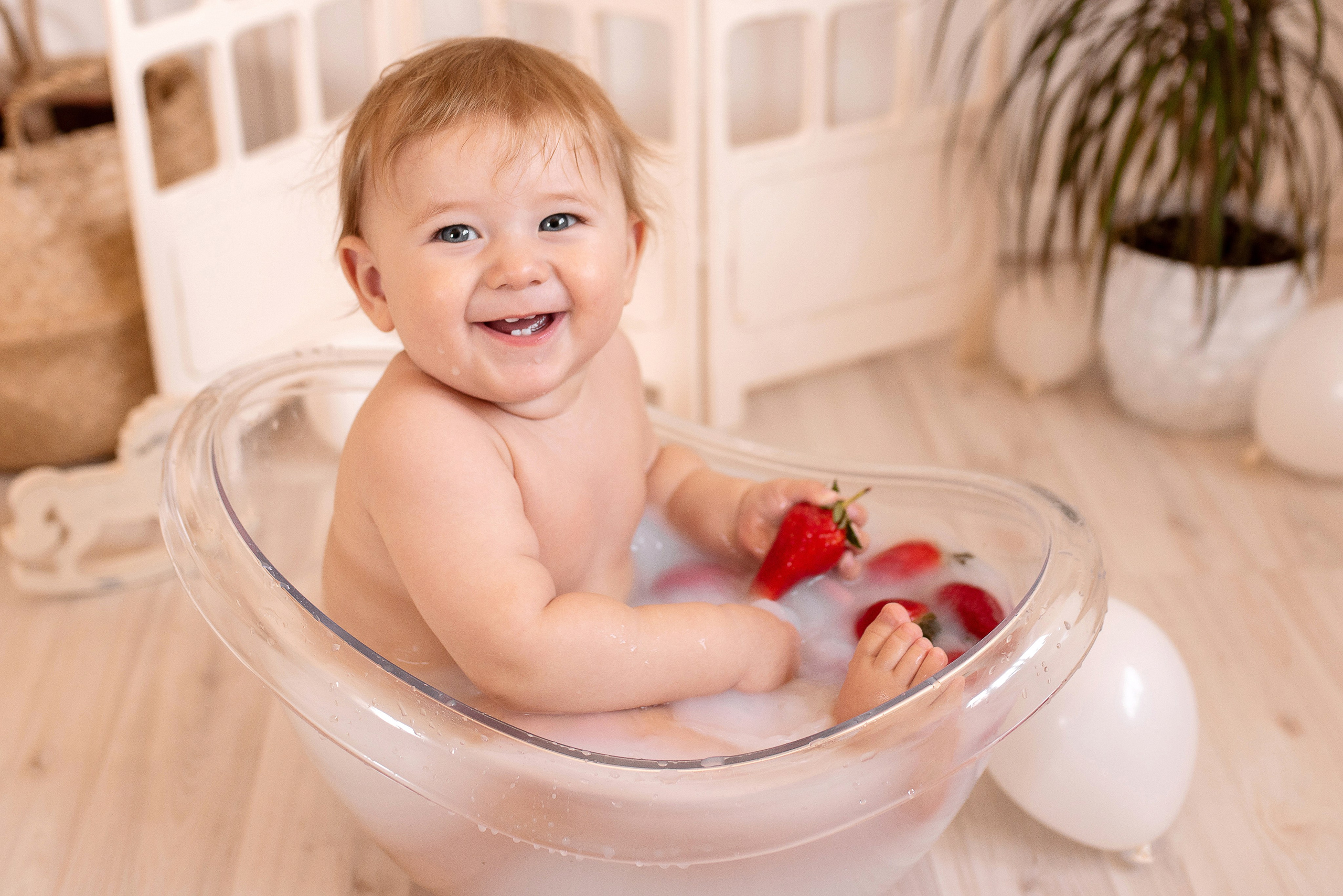 Первый тортик. Фотограф новорожденных и детей до года в Челябинске Иванова Елена