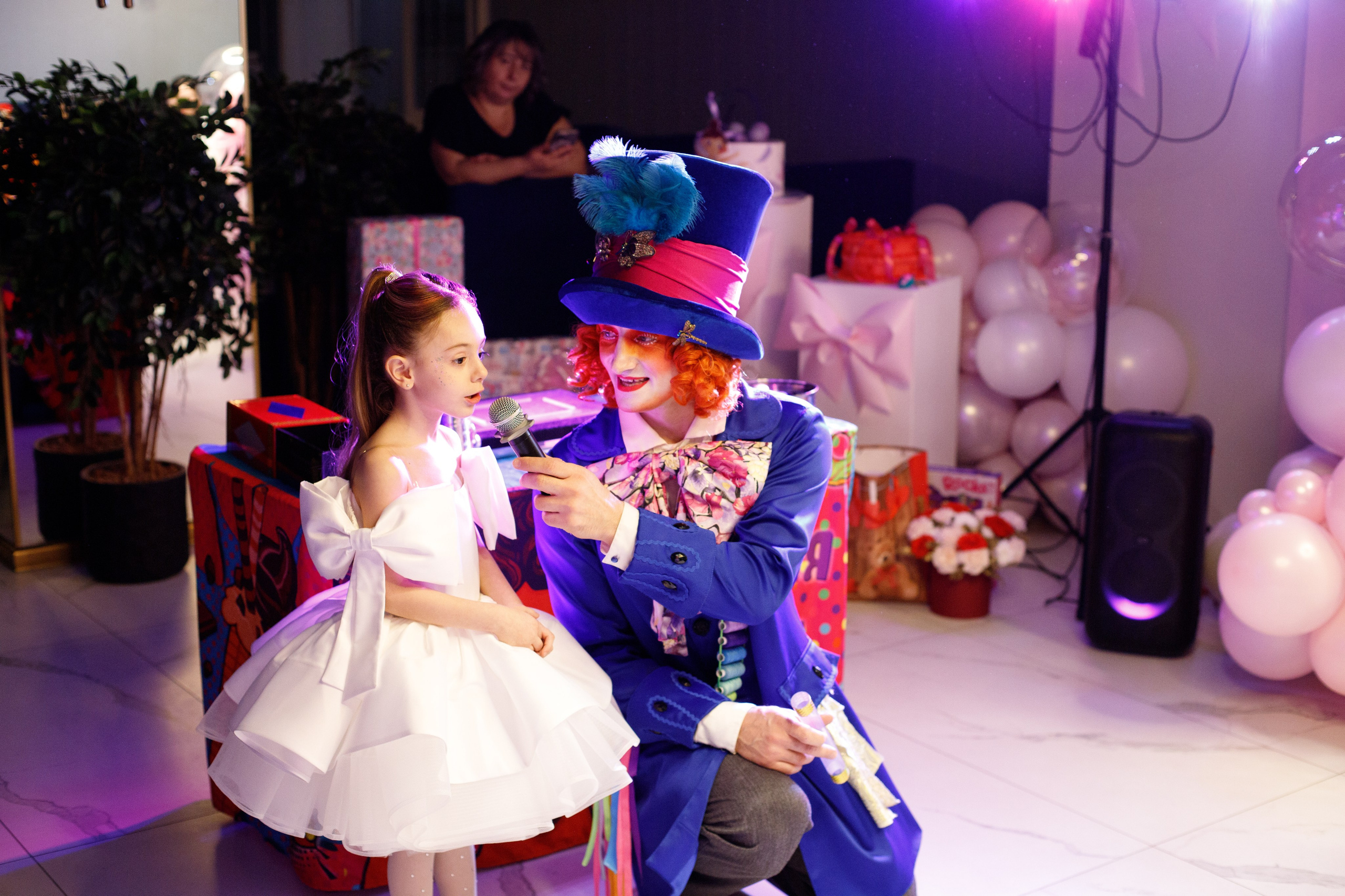 ASIA'S BIRTHDAY PARTY. Photokarish