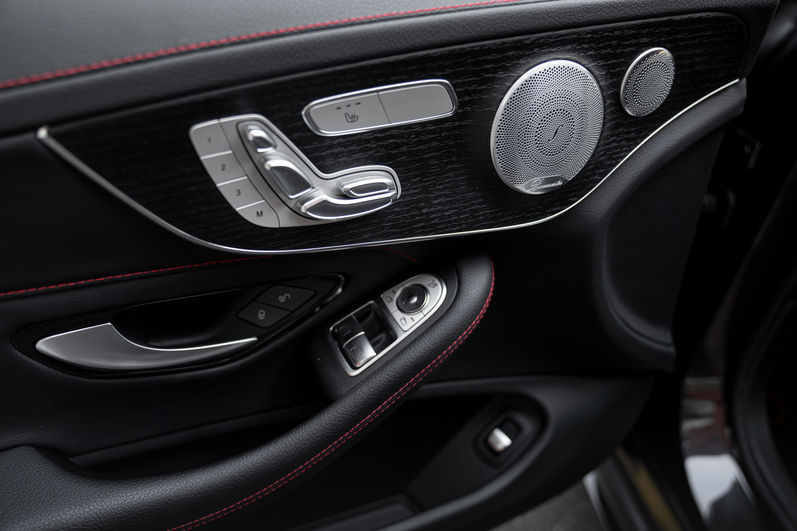 Фото для продажи авто. Фотограф в Санкт-Петербурге Мария Александрова