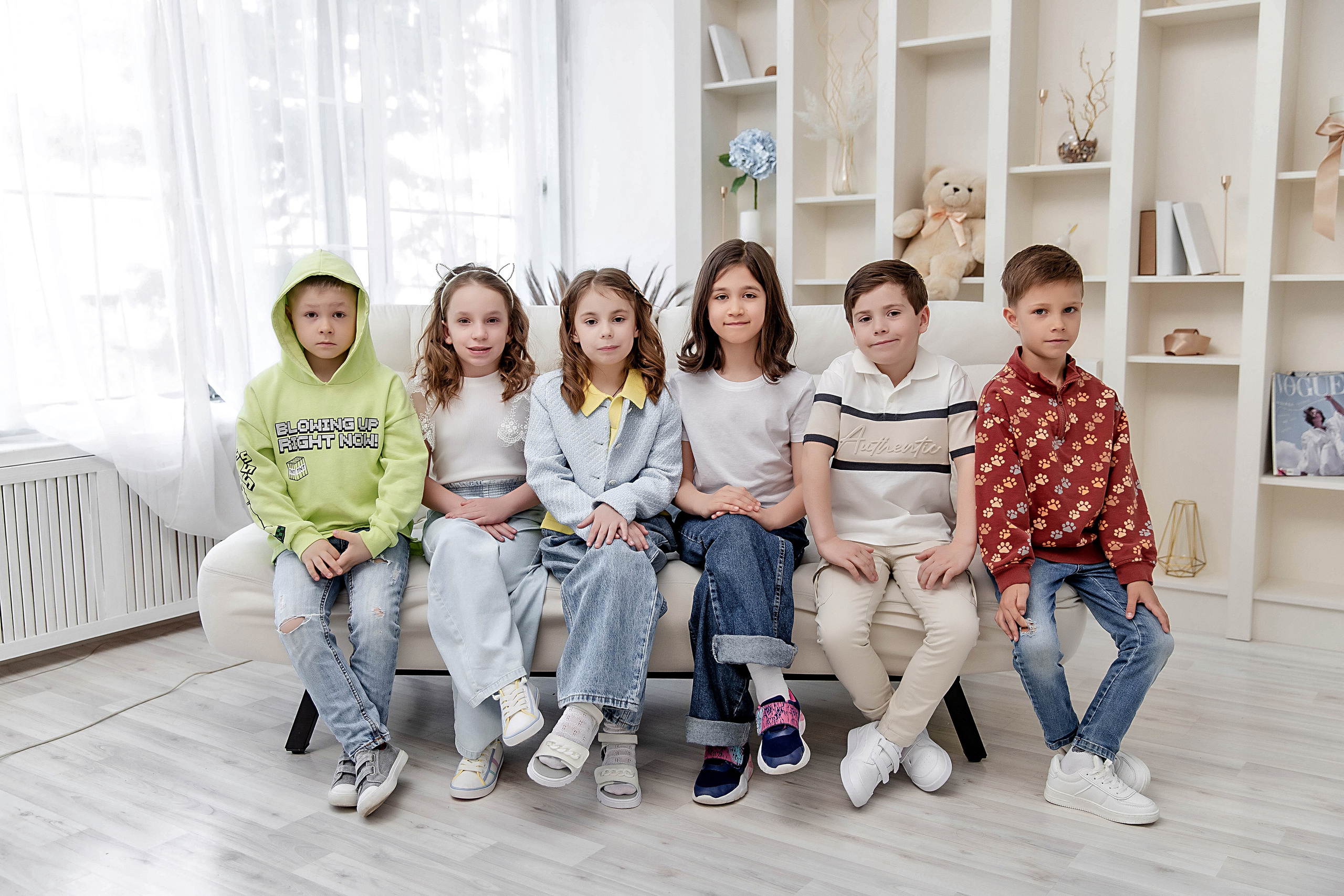 Выпускные (школьные) альбомы (книги) в Ростове-на-Дону. Современные Выпускные Альбомы в Ростове-на-Дону