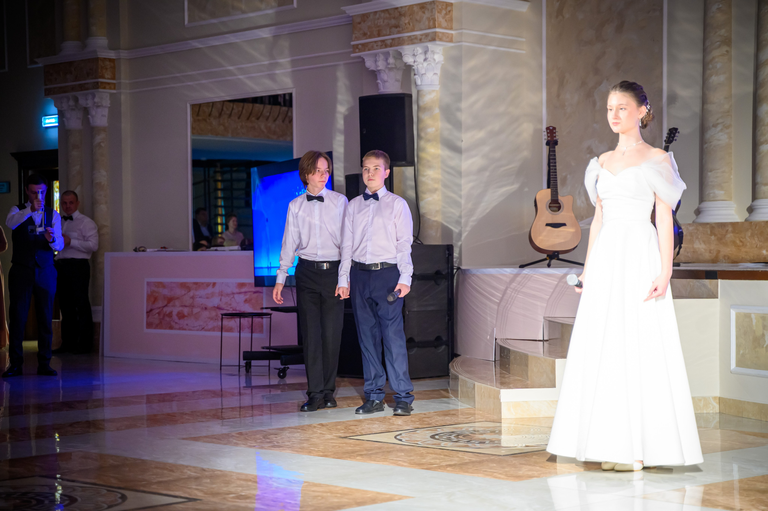 Бал ФМШ 7 класс. Фотограф новорожденных, семейный детский в Тюмени Татьяна Морозова