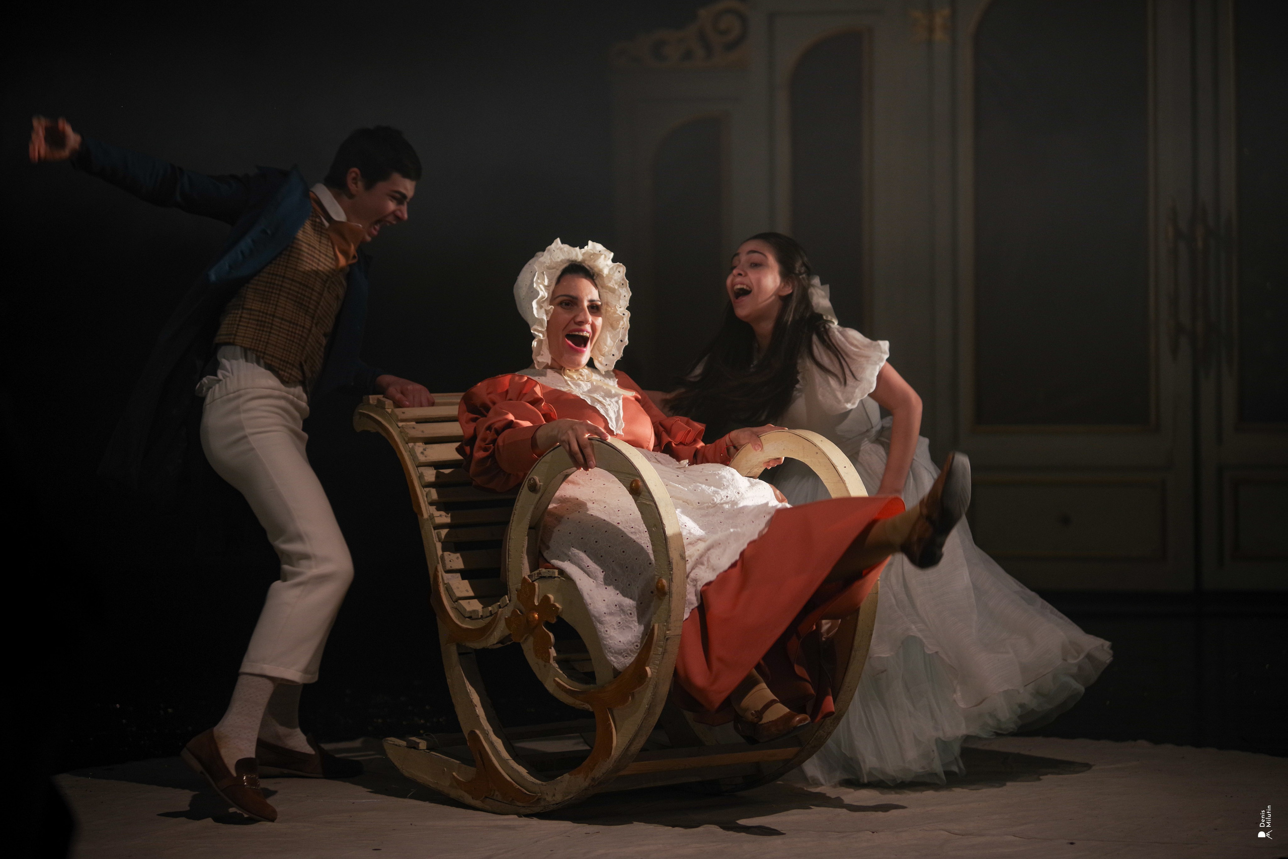 Театр Сенаки. Портретный фотограф Денис Милютин