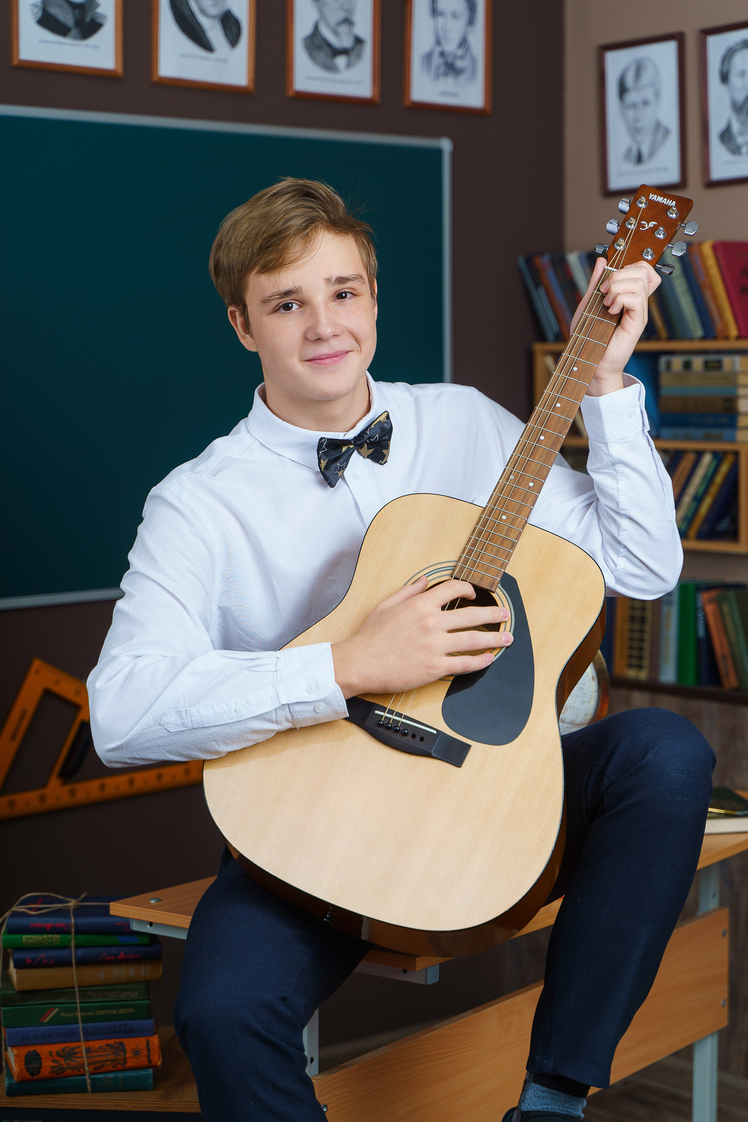 Выпускные фотосессии. Детский школьный фотограф в Кемерово Зиновьева Екатерина