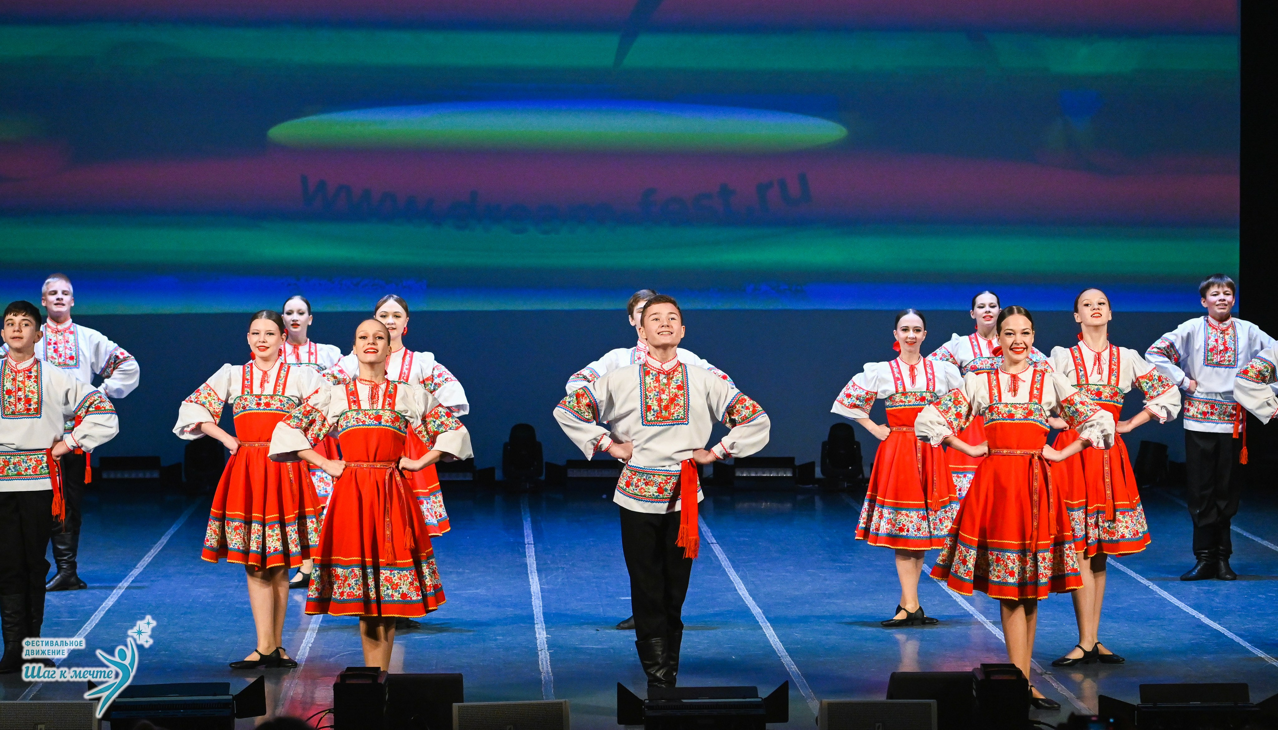 12.12.2025 Фестивальное движение «Шаг к мечте» г. Йошкар-Ола. Медиастудия Фото Концепт