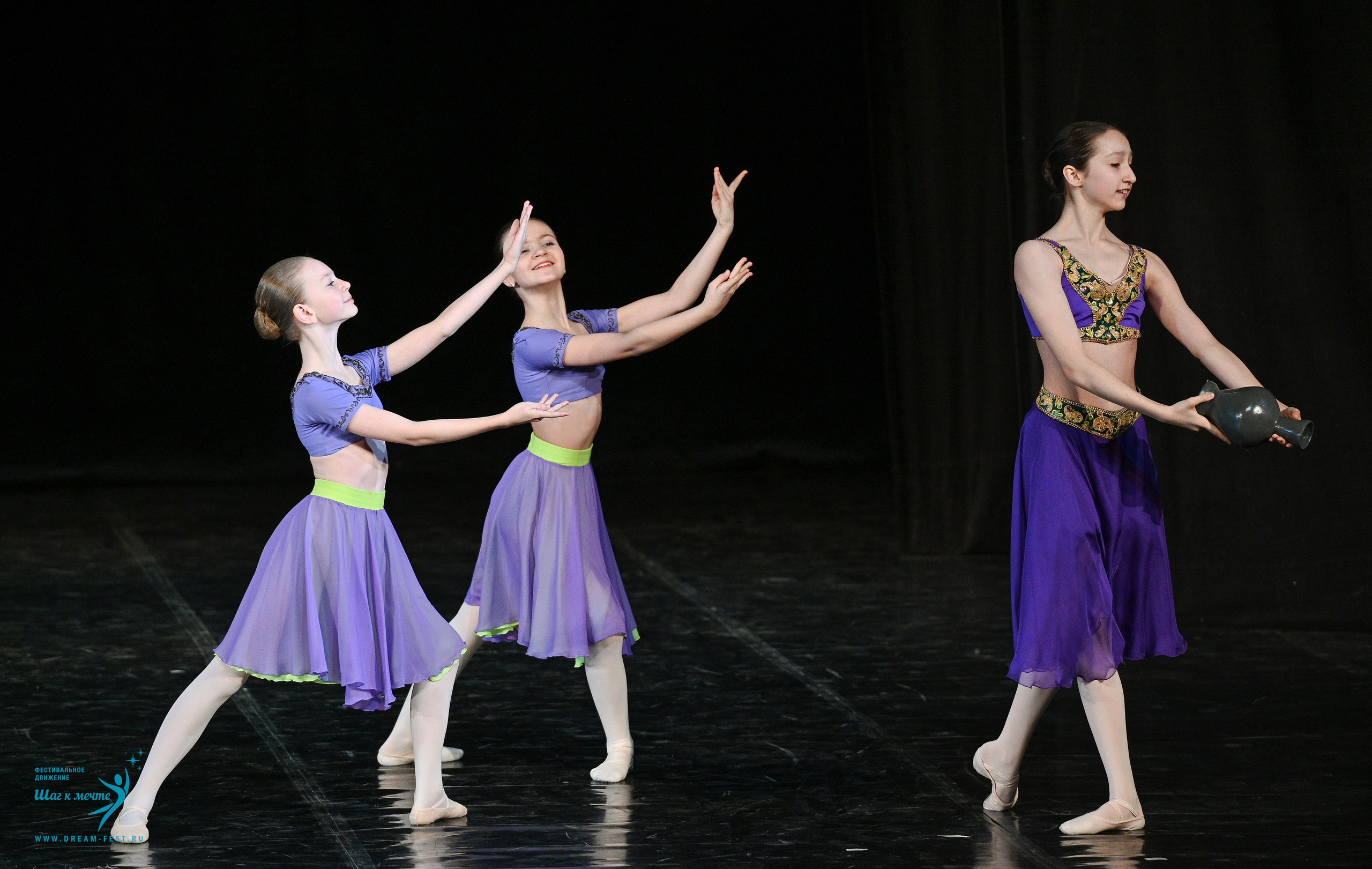 08.02.2025 Фестиваль-конкурс «Диалог танца» | Фестивальное движение «Шаг к мечте». Медиастудия Фото Концепт