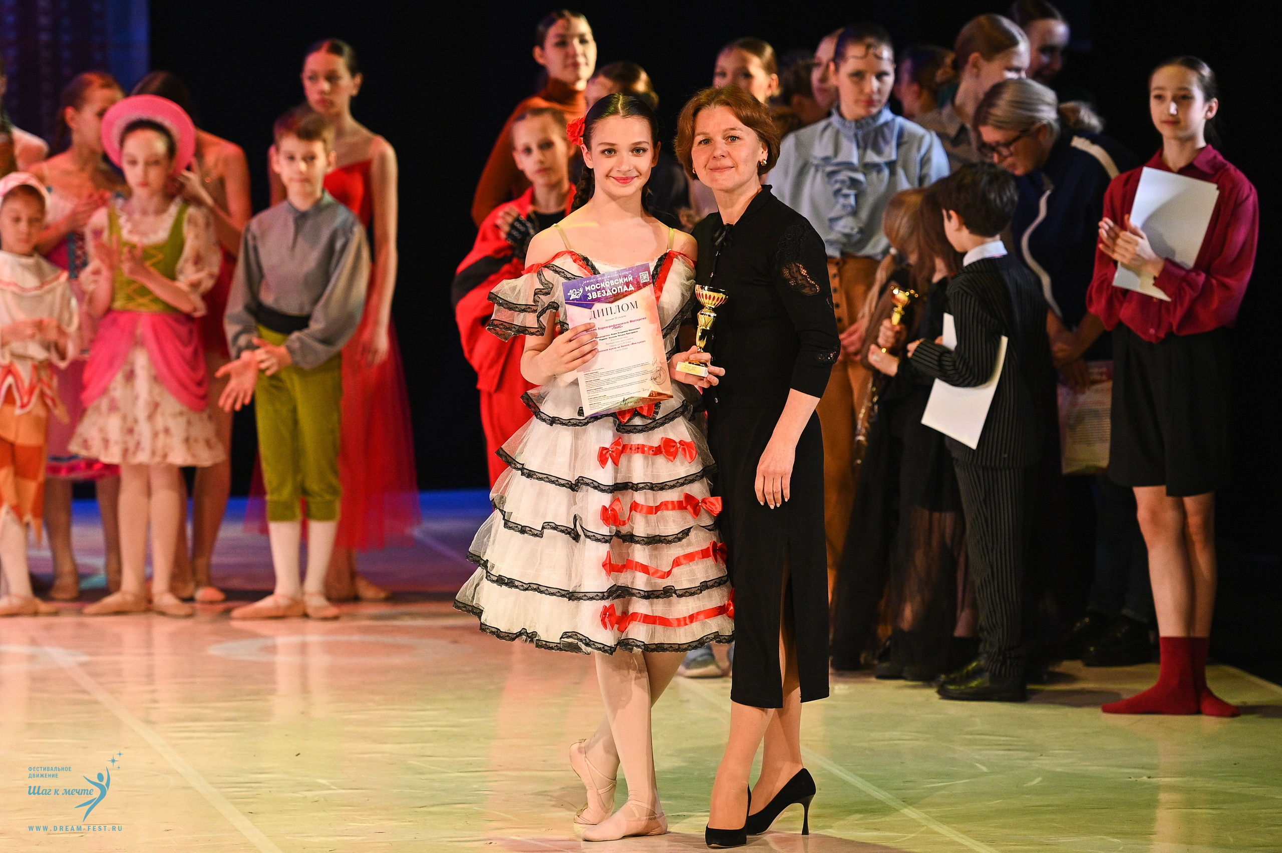 17.05.2025 «Московский Звездопад» Фестивальное движение «Шаг к мечте» г. Москва. Медиастудия Фото Концепт