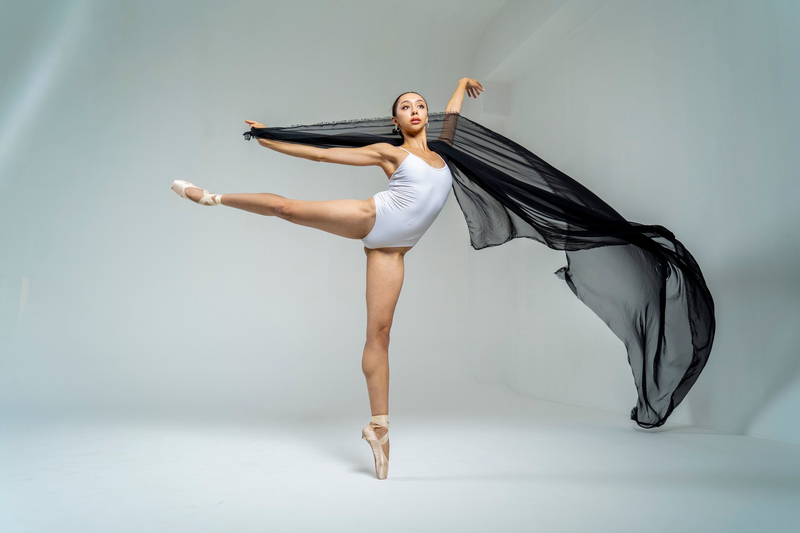 Артистка балета Амира Анвар. Профессиональный портретный фотограф в Москве Владимир Глаголев