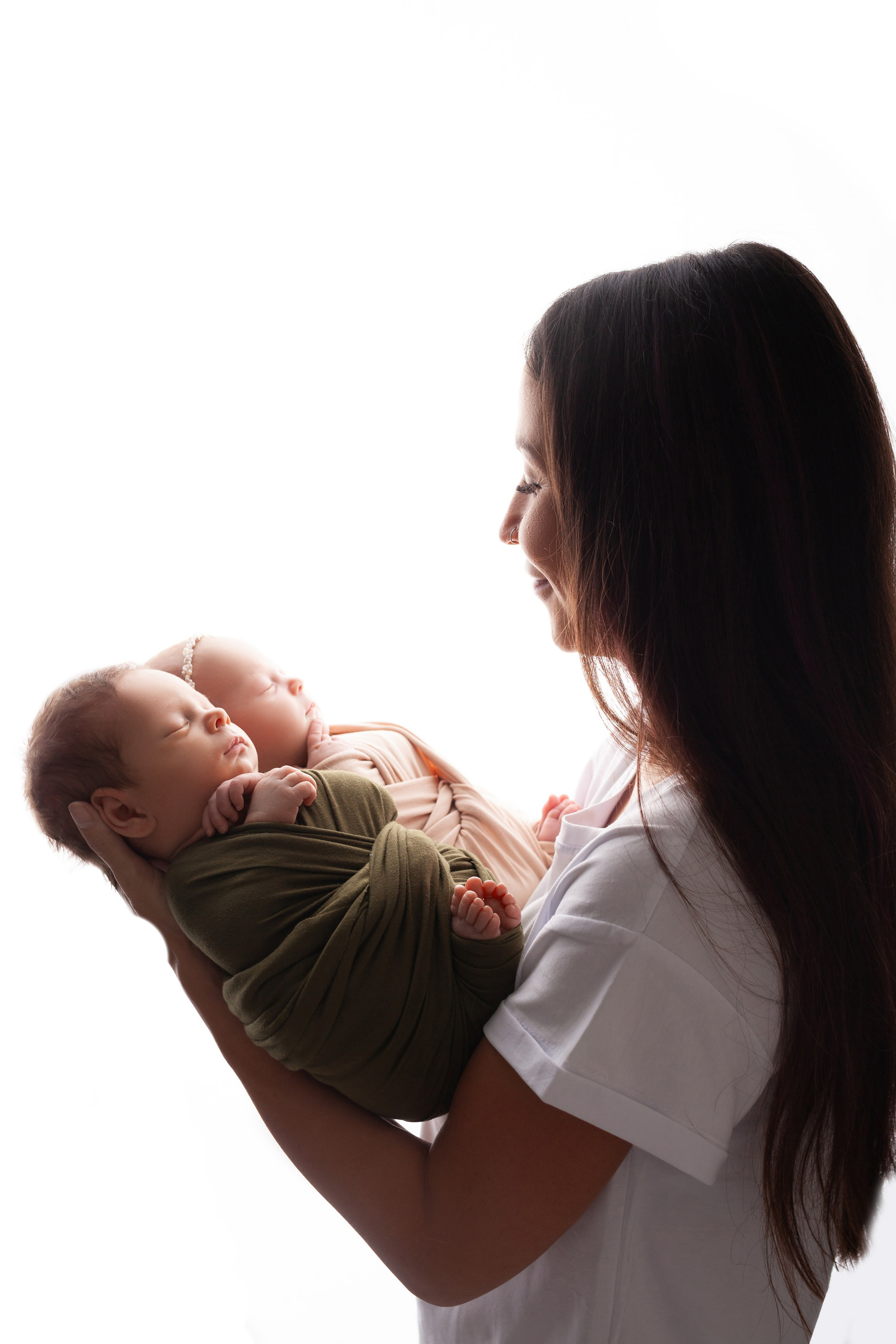 Двойня. Фотограф новорожденных г. Подольск, г. Жуковский, весь юг Москвы и Моск.обл