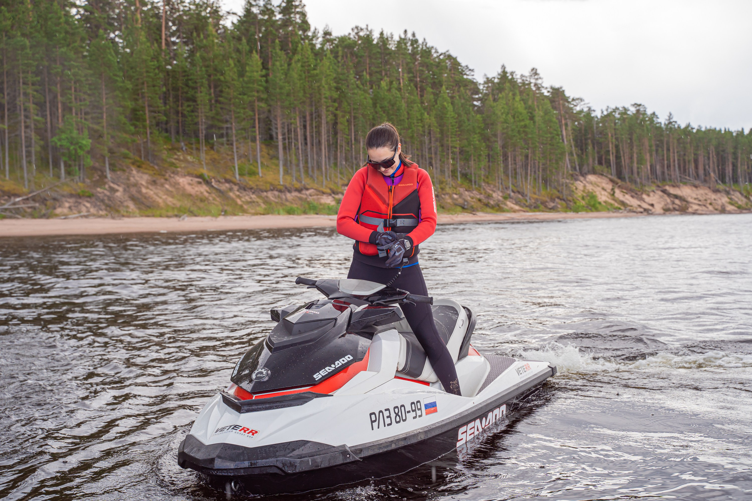 Гидровыезд в Коневский мужской монастырь. Свадебный, семейный, портретный, репортажный фотограф в Санкт-Петербурге