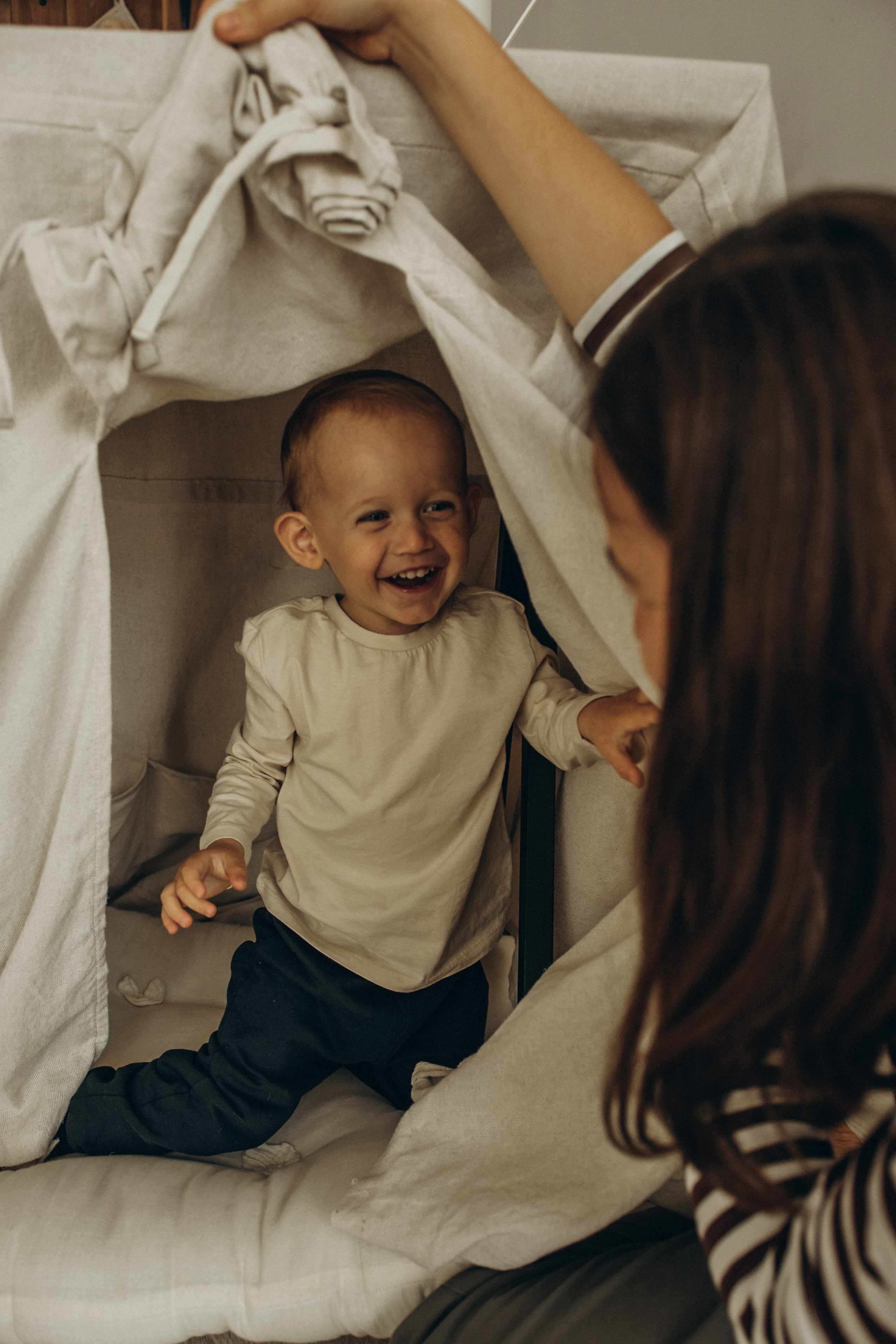 Ярослав и яблоки. Гаврилова Настя семейный фотограф lifestyle в Москве