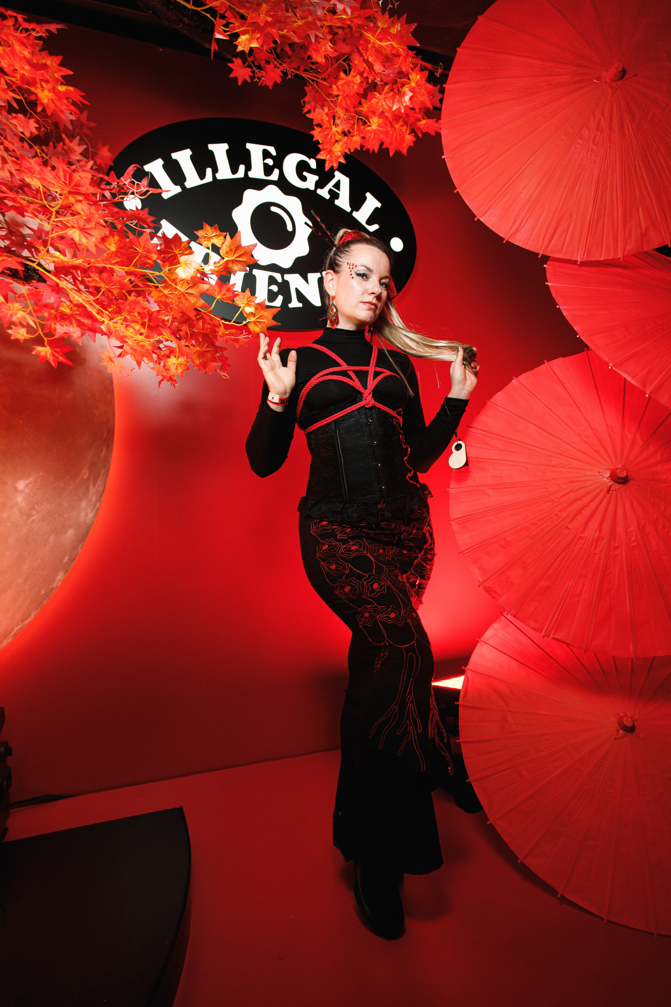 ILLEGAL FRIENDS | ASIA. СВОИ. ФОТООТЧЕТЫ-СОБЫТИЯ-МЕСТА