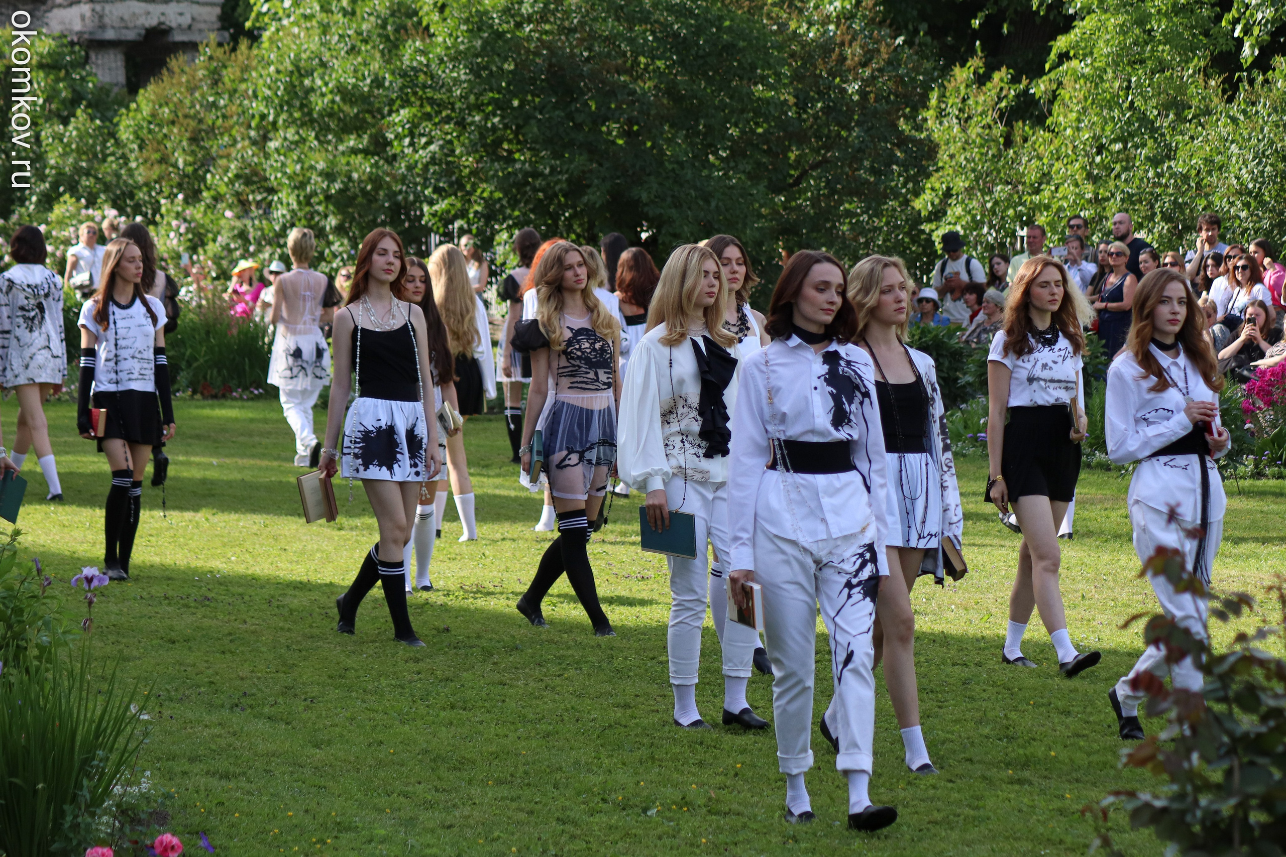 «Пушкинская классика 2024» в Екатерининском парке. Ивентный фотограф в Санкт-Петербурге Олег Комков