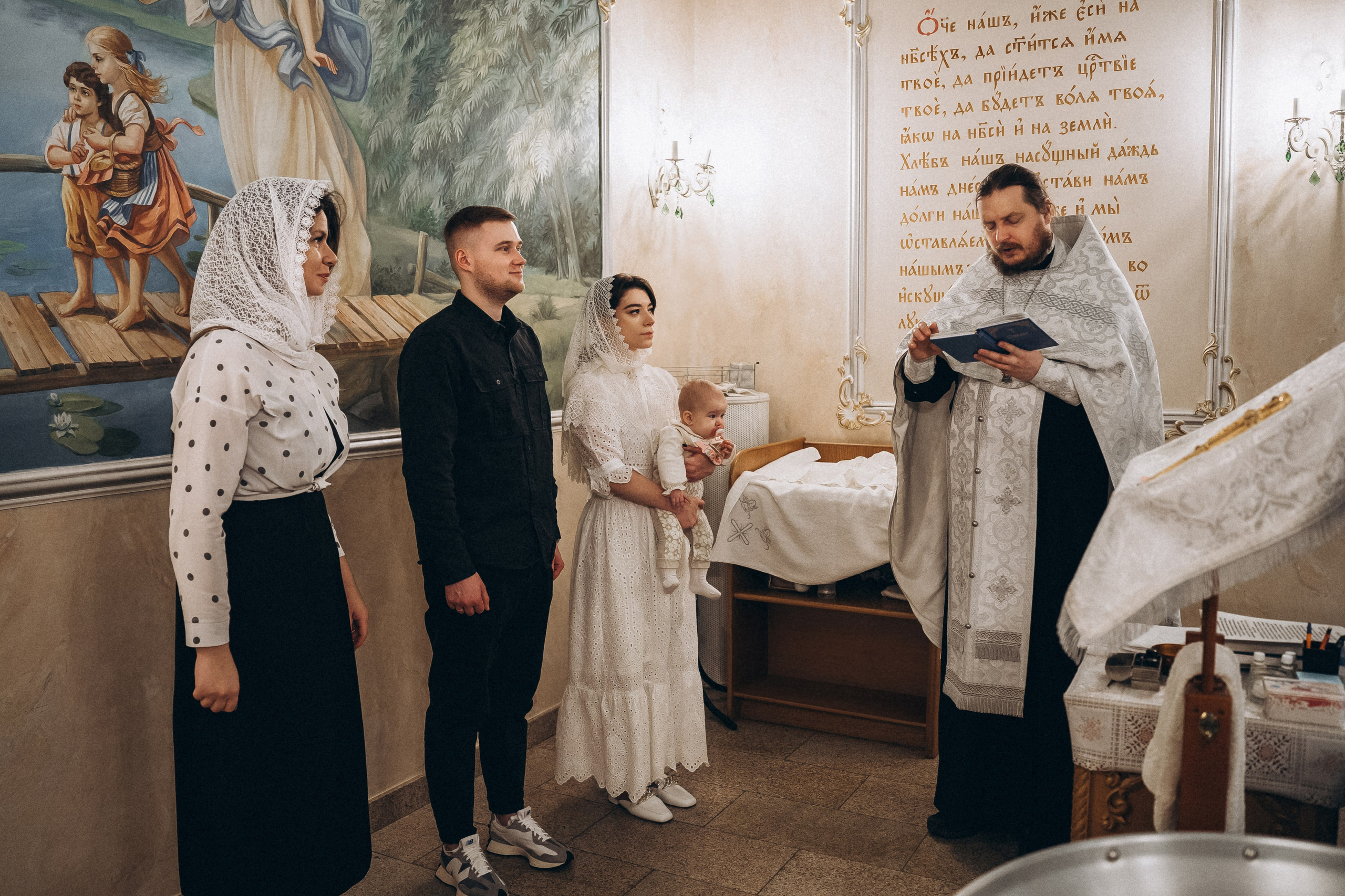 Таинство в Храме Петра и Февронии. Фотограф Ольга Рубцова в Москве и Московской области