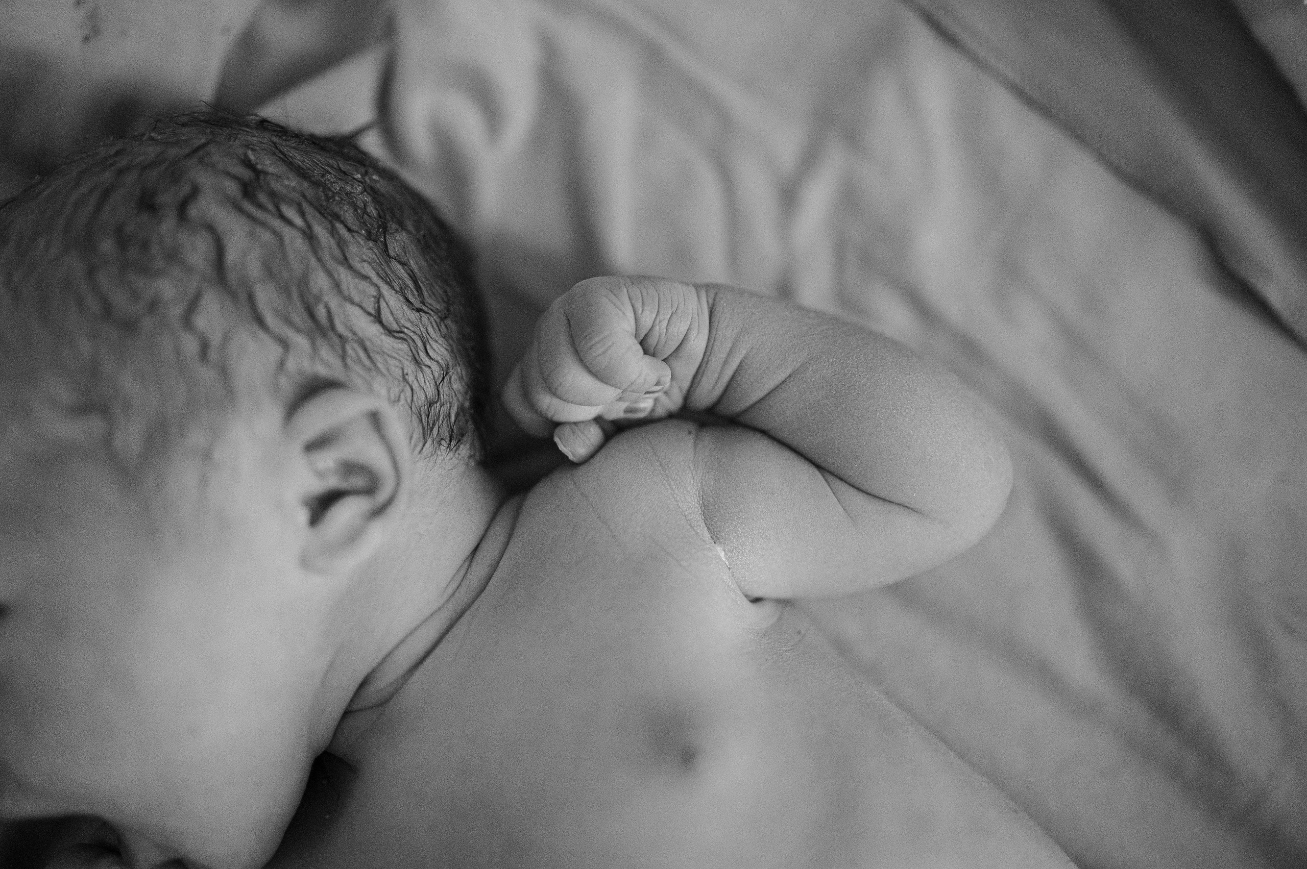 Полина родилась. Фотограф на роды СПБ Юлия Герасимова