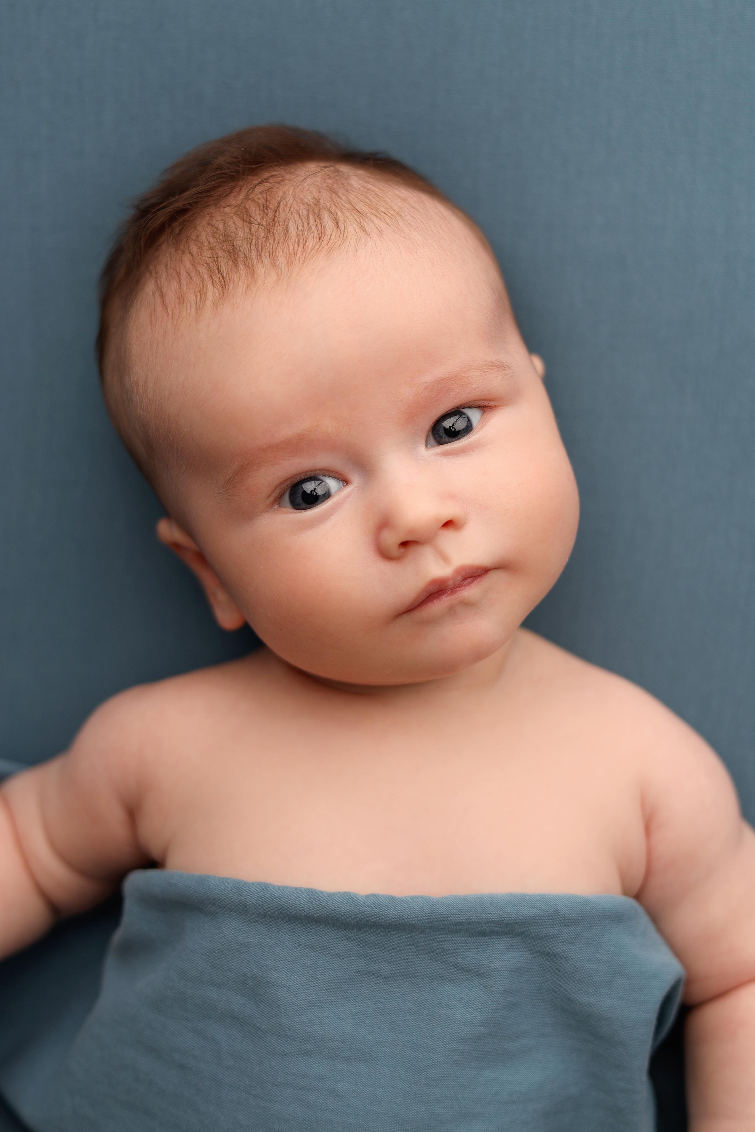 Ньюборн съемка мальчика Левы, 3 месяца. Фотограф новорожденных Москва. Ньюборн фотограф Москва