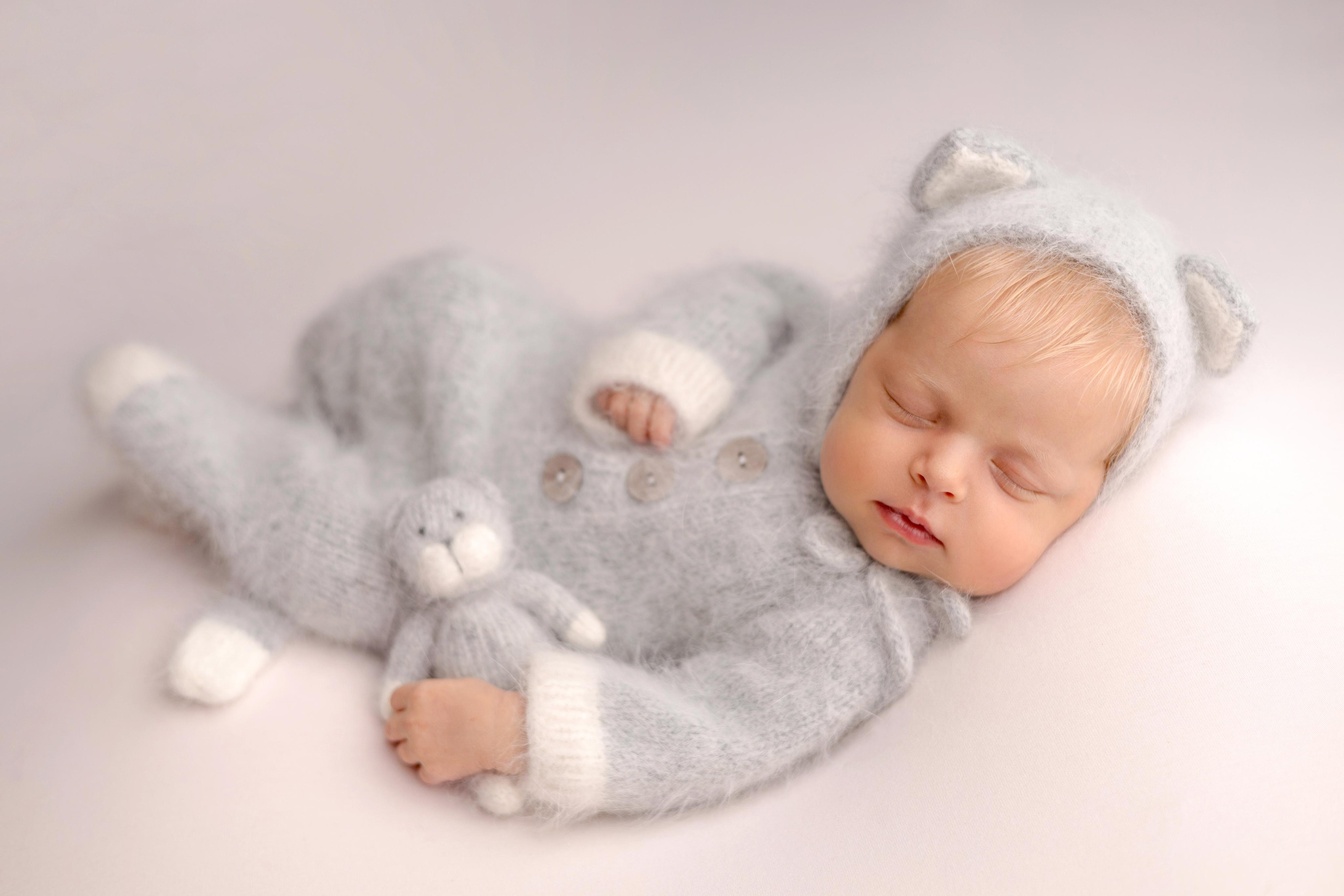 Фотосъемка новорожденной девочки Вероники. Фотограф новорожденных Москва. Ньюборн фотограф Москва