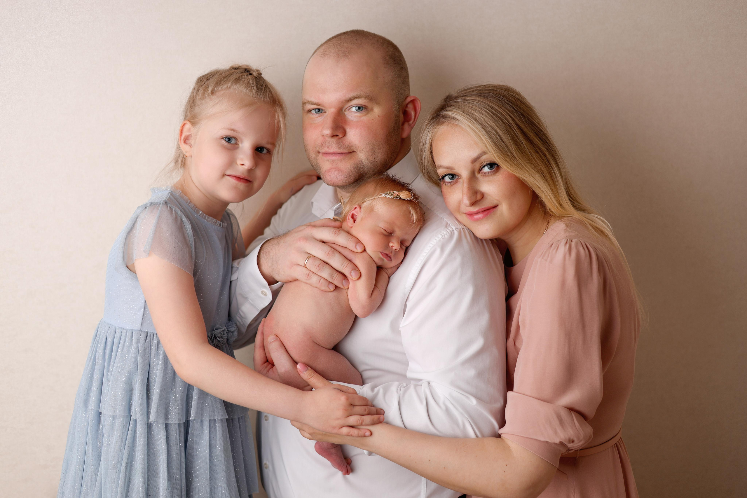 Фотосъемка новорожденной девочки Вероники. Фотограф новорожденных Москва. Ньюборн фотограф Москва