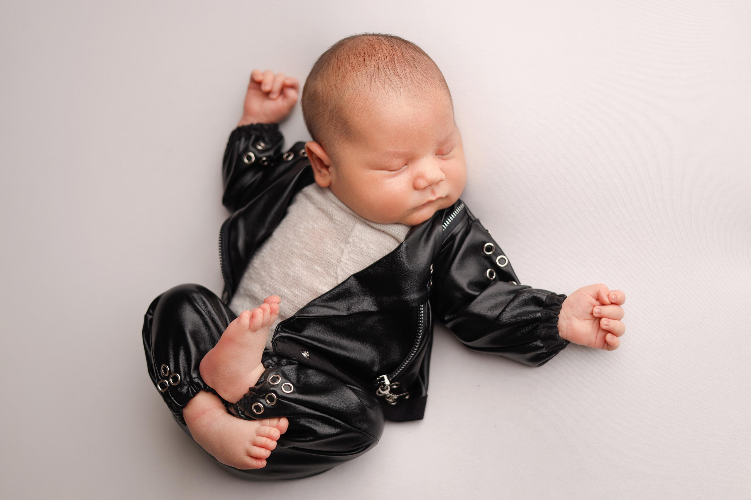 Ньюборн съемка Давида, оптимальный пакет. Фотограф новорожденных Москва. Ньюборн фотограф Москва