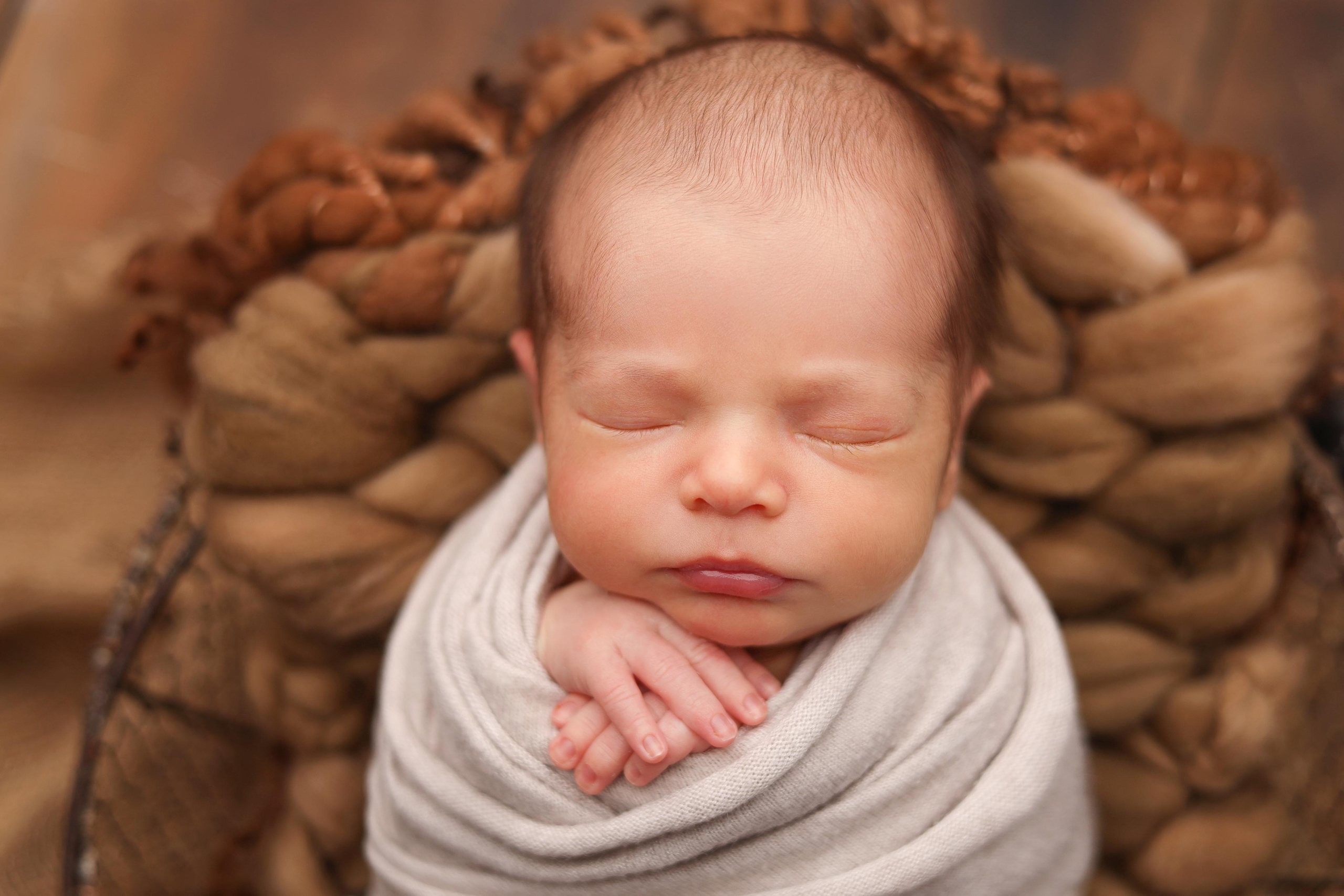 Ньюборн фотосессия Мишеньки. Фотограф новорожденных Москва. Ньюборн фотограф Москва