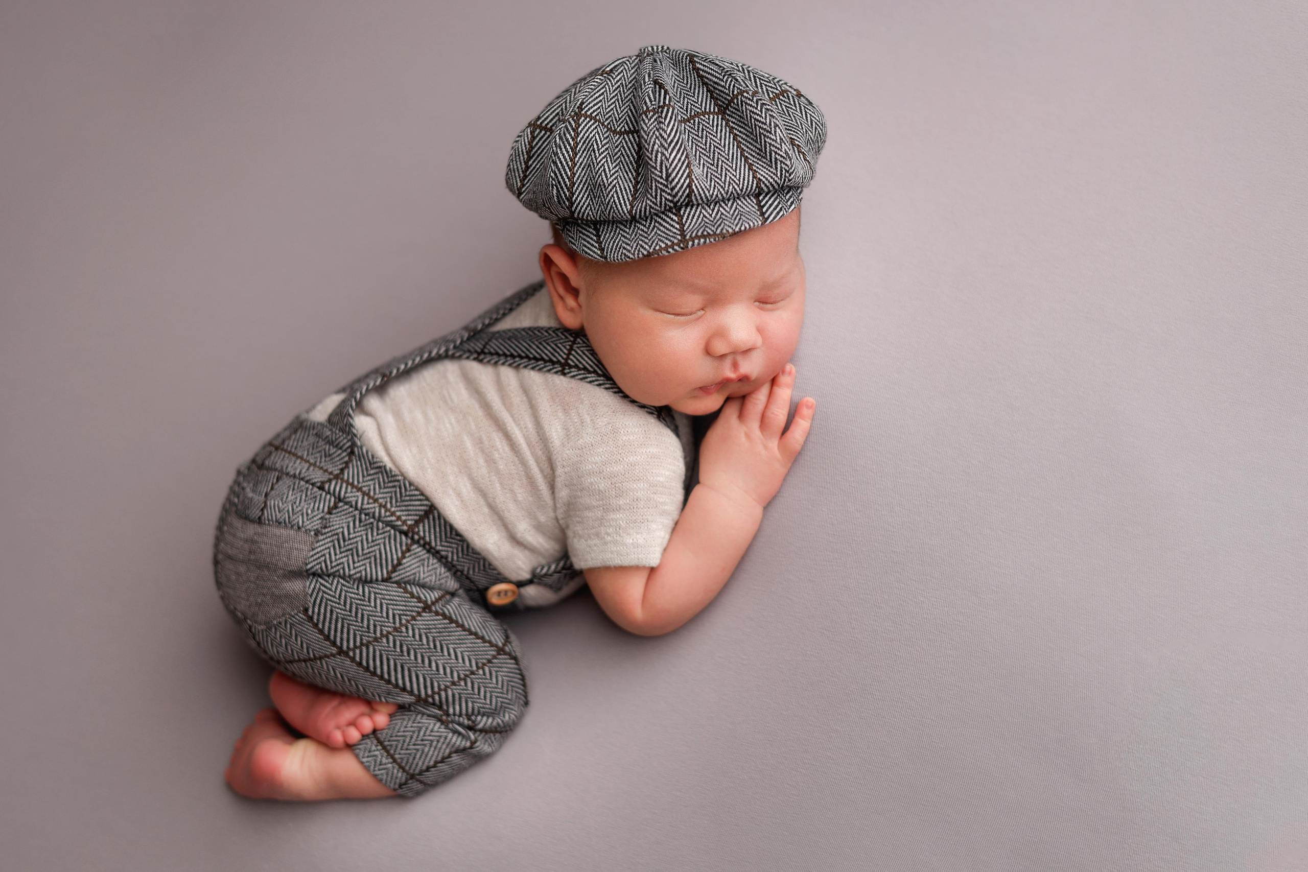Ньюборн съемка Давида, оптимальный пакет. Фотограф новорожденных Москва. Ньюборн фотограф Москва