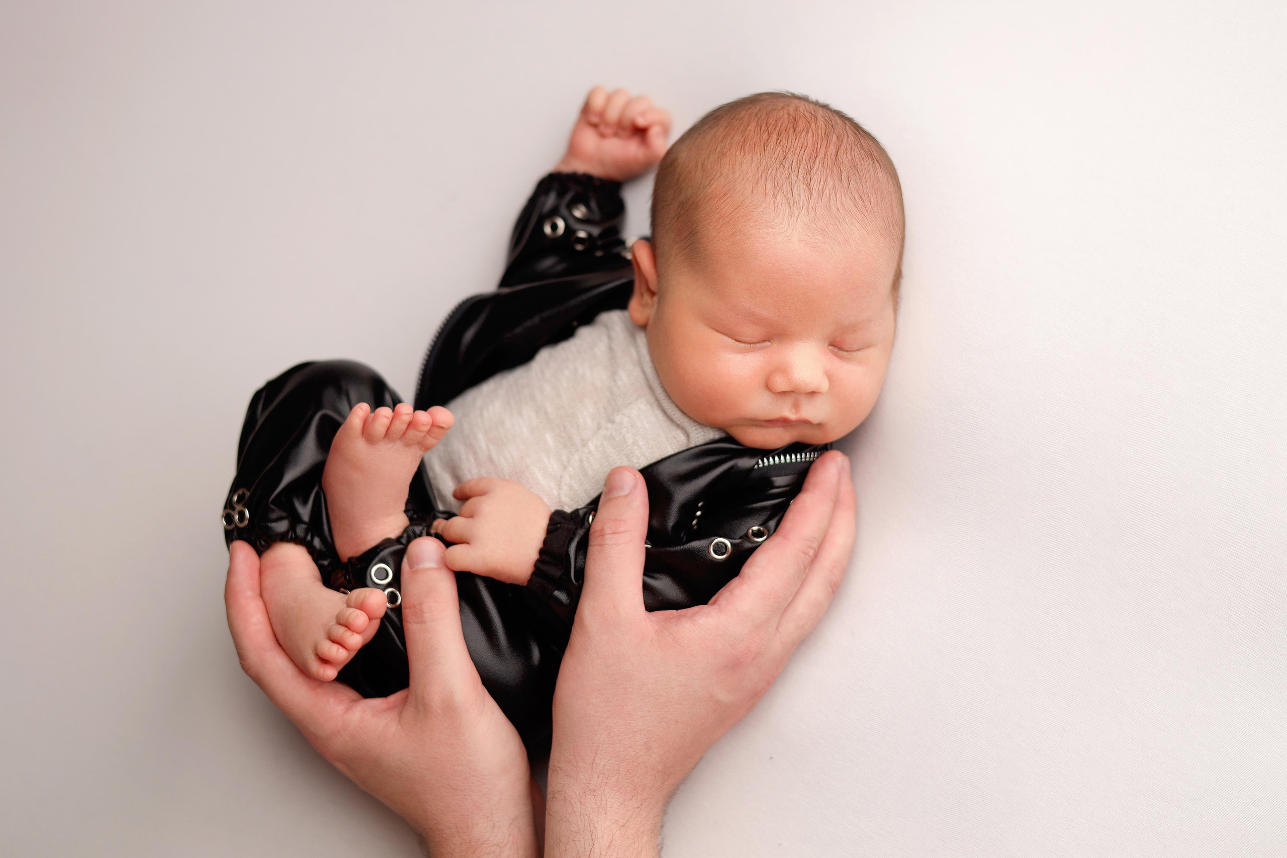 Ньюборн съемка Давида, оптимальный пакет. Фотограф новорожденных Москва. Ньюборн фотограф Москва