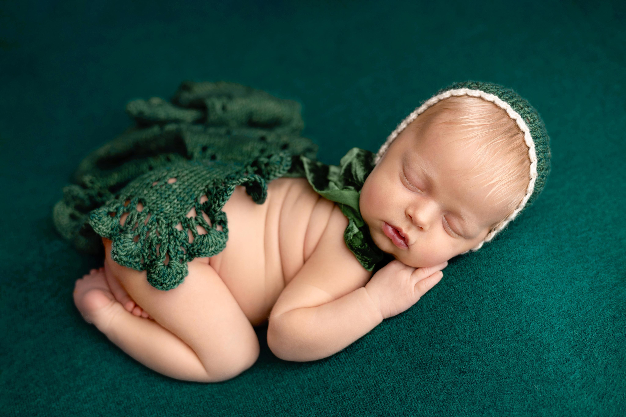Фотосъемка новорожденной девочки Вероники. Фотограф новорожденных Москва. Ньюборн фотограф Москва