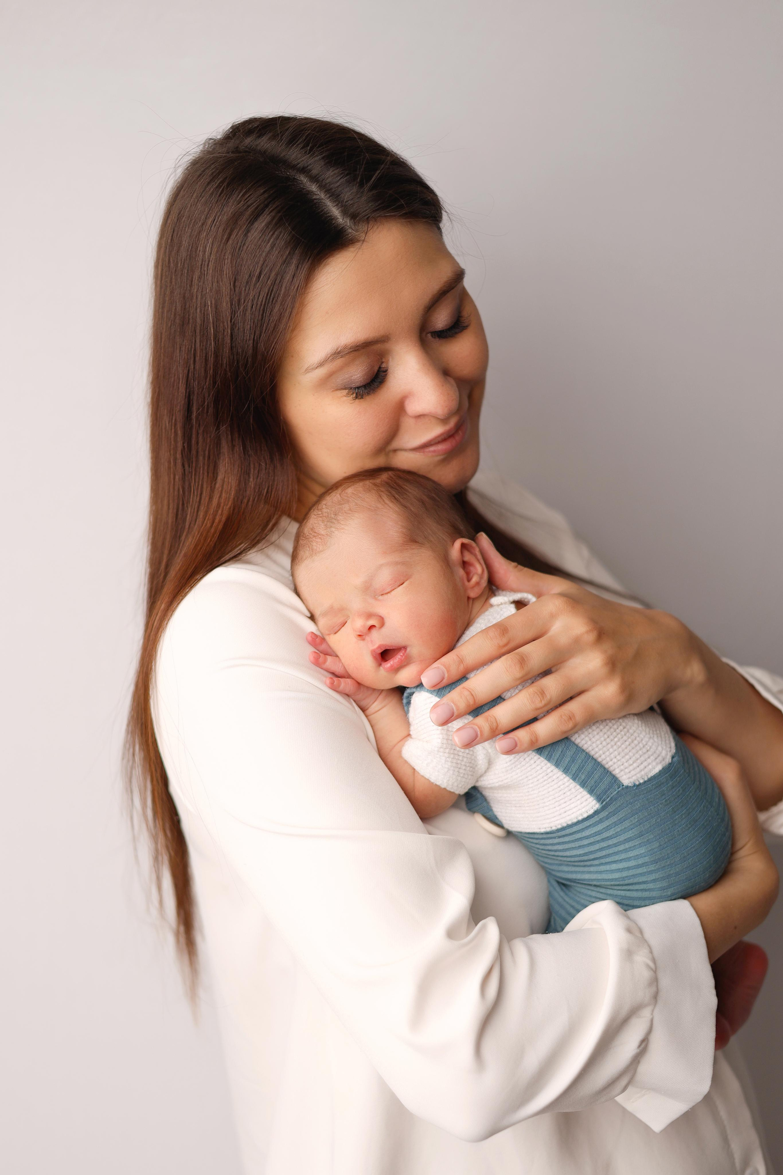 Ньюборн фотосессия Мишеньки. Фотограф новорожденных Москва. Ньюборн фотограф Москва