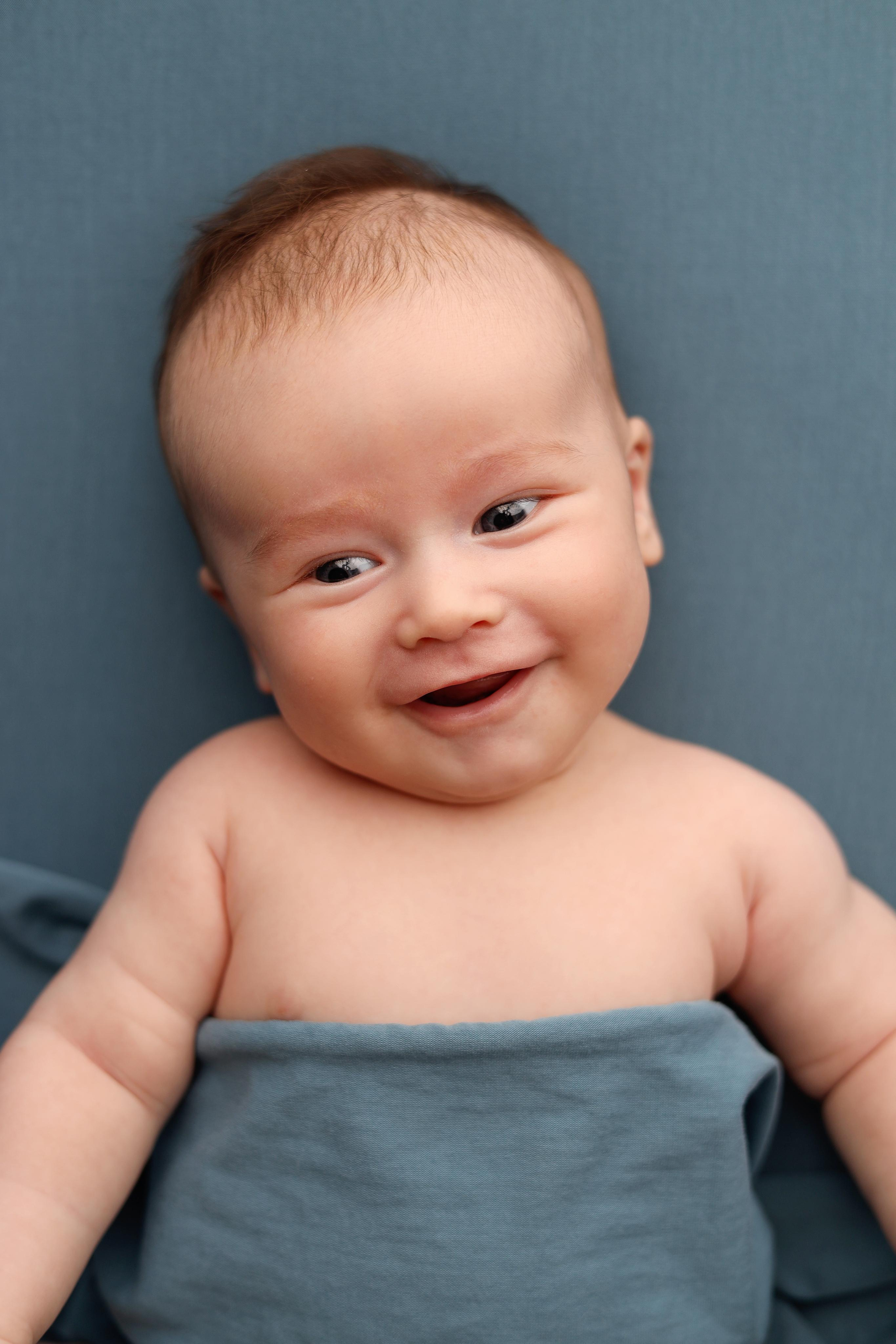 Ньюборн съемка мальчика Левы, 3 месяца. Фотограф новорожденных Москва. Ньюборн фотограф Москва