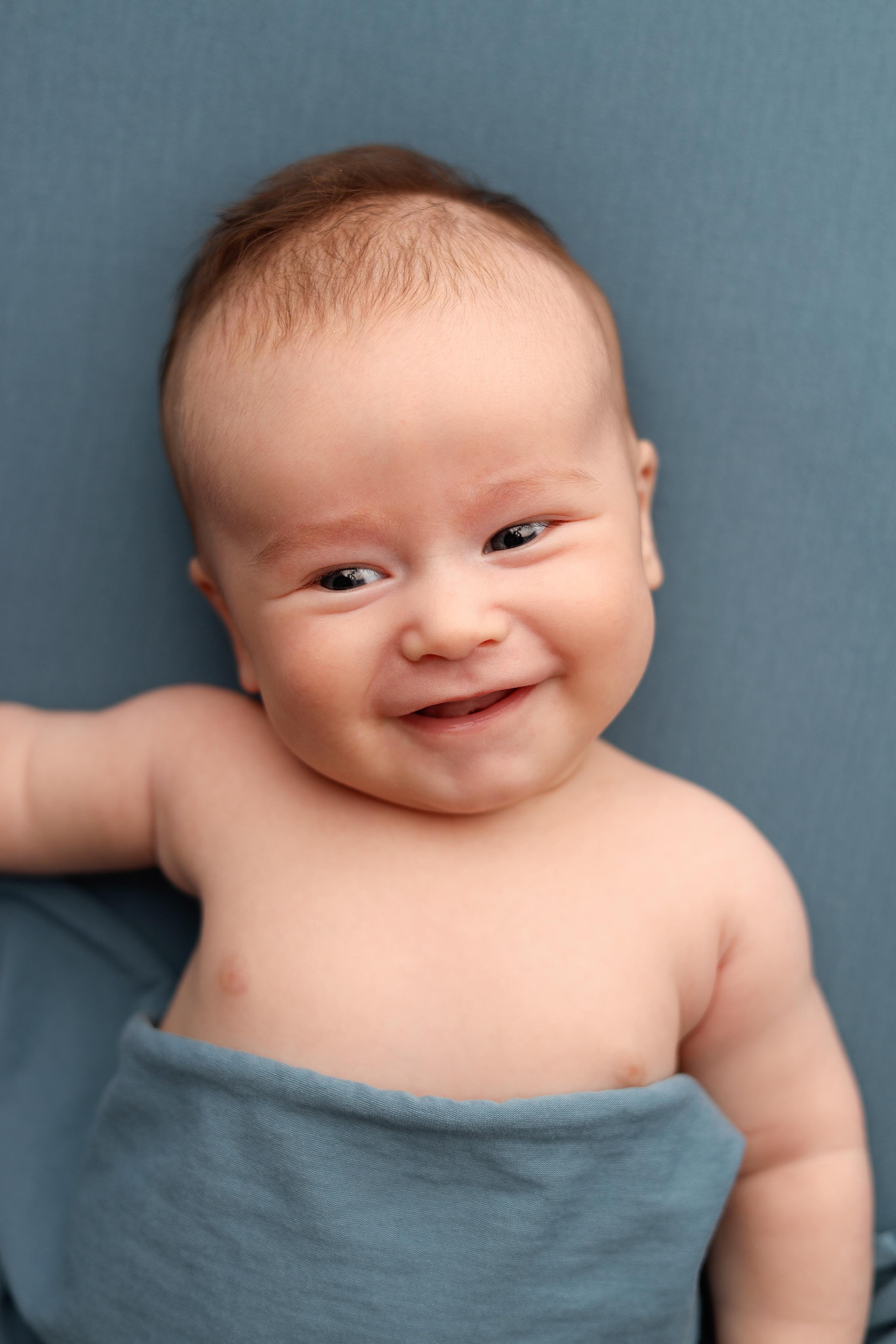 Ньюборн съемка мальчика Левы, 3 месяца. Фотограф новорожденных Москва. Ньюборн фотограф Москва