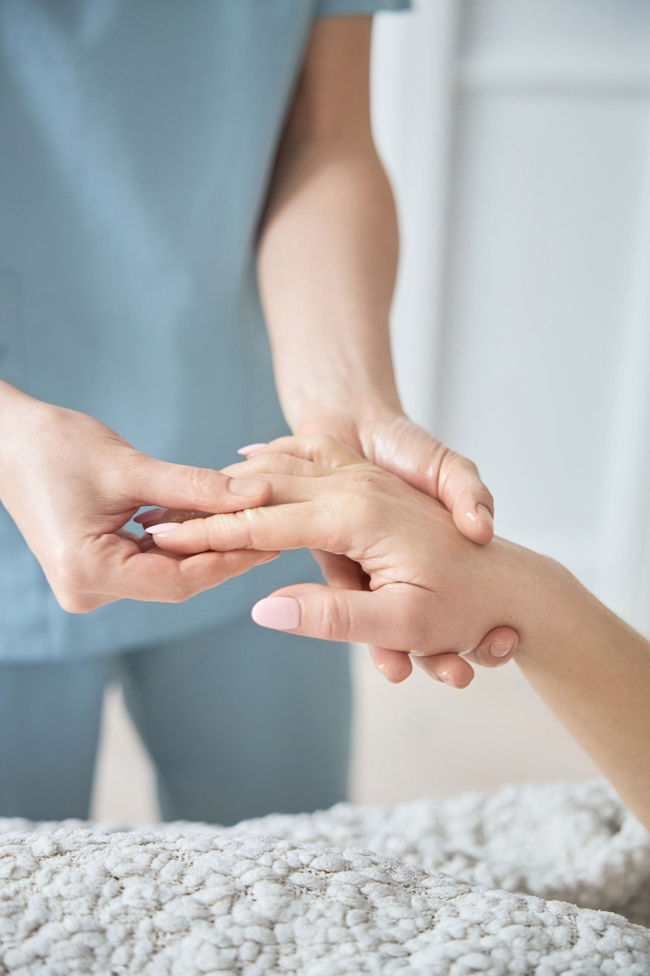 Александра, массаж. Фотограф из Екатеринбурга Тёма Дубовцев