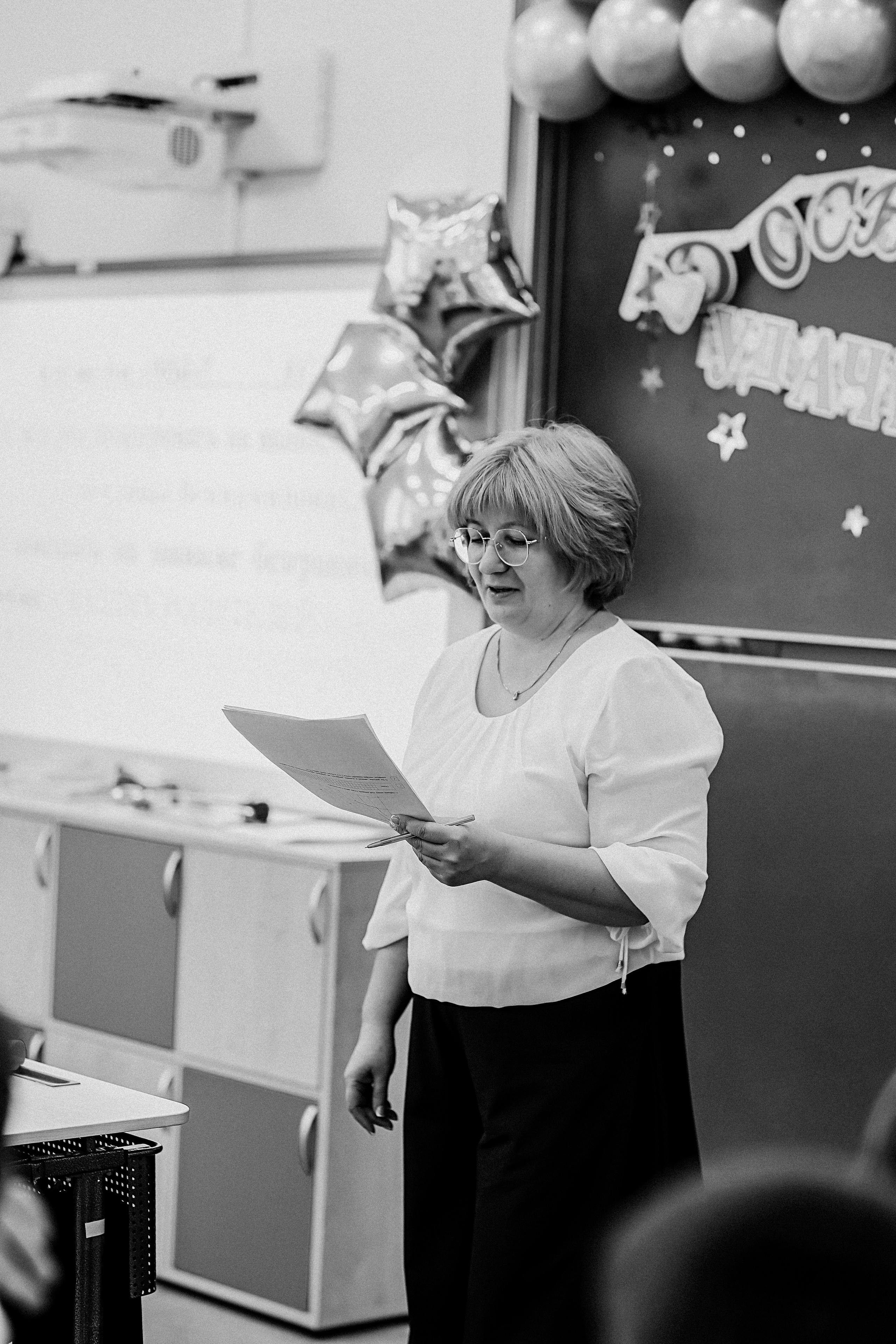 Последний звонок. Семейный фотограф Тюмень, фотограф на роды Салмина Мария