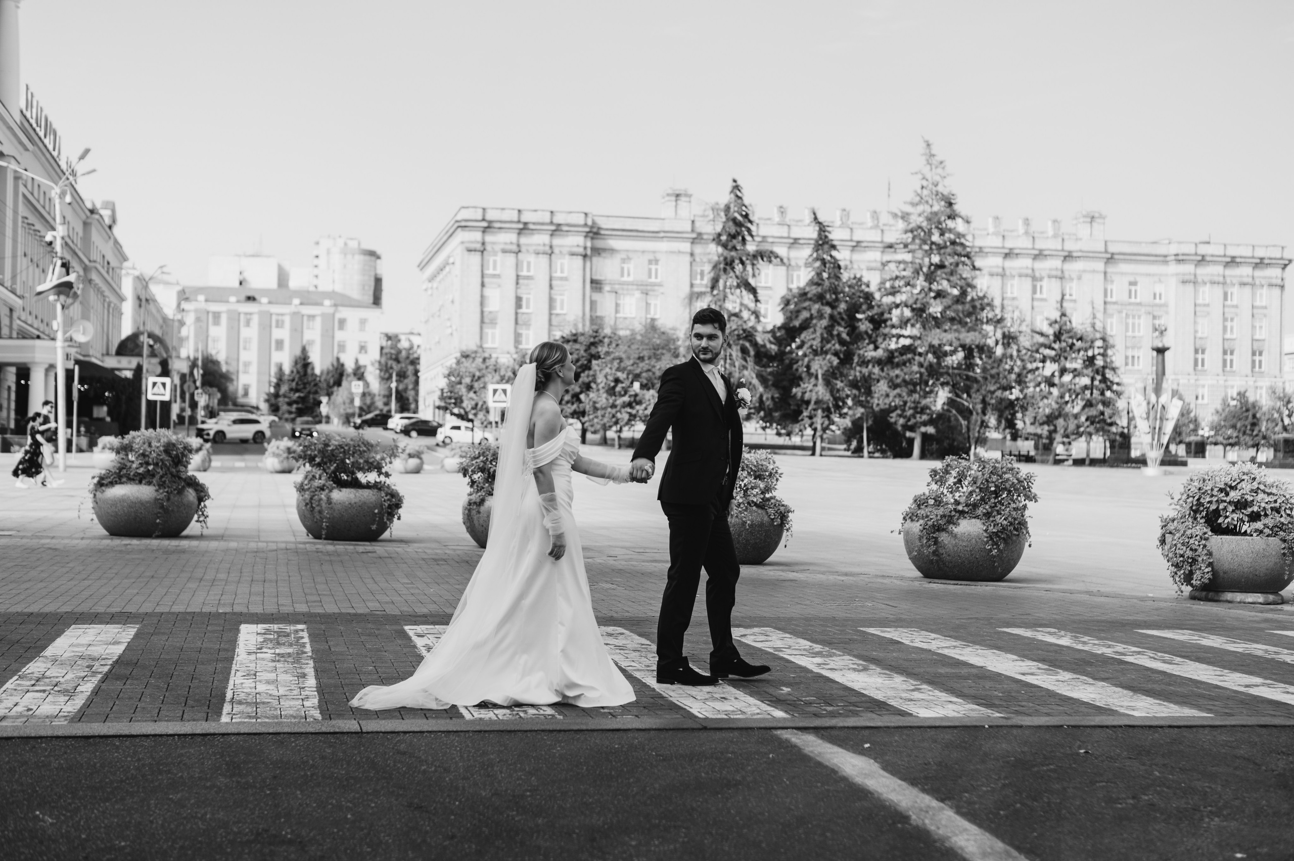 Даниил и Валерия. Черная утка. Полный день. Фотограф Екатерина Бочарникова