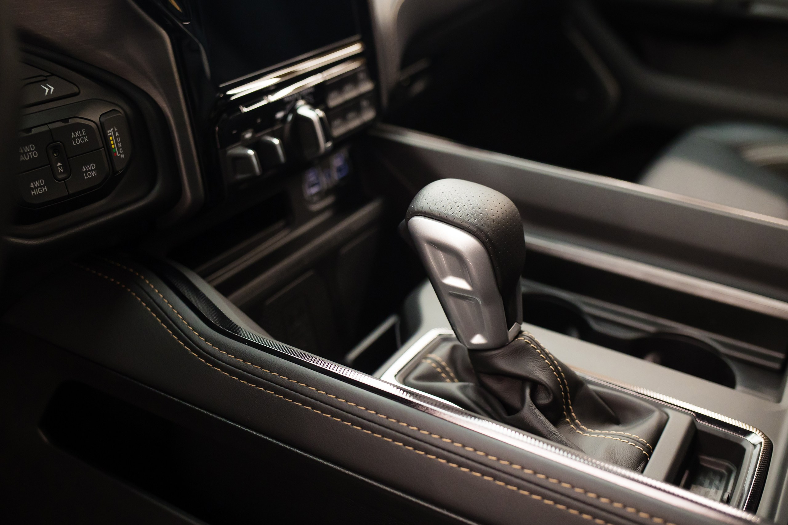 Power Yard. Новое поступление в салон. Фотографы и Видеографы Night2Day Санкт-Петербург