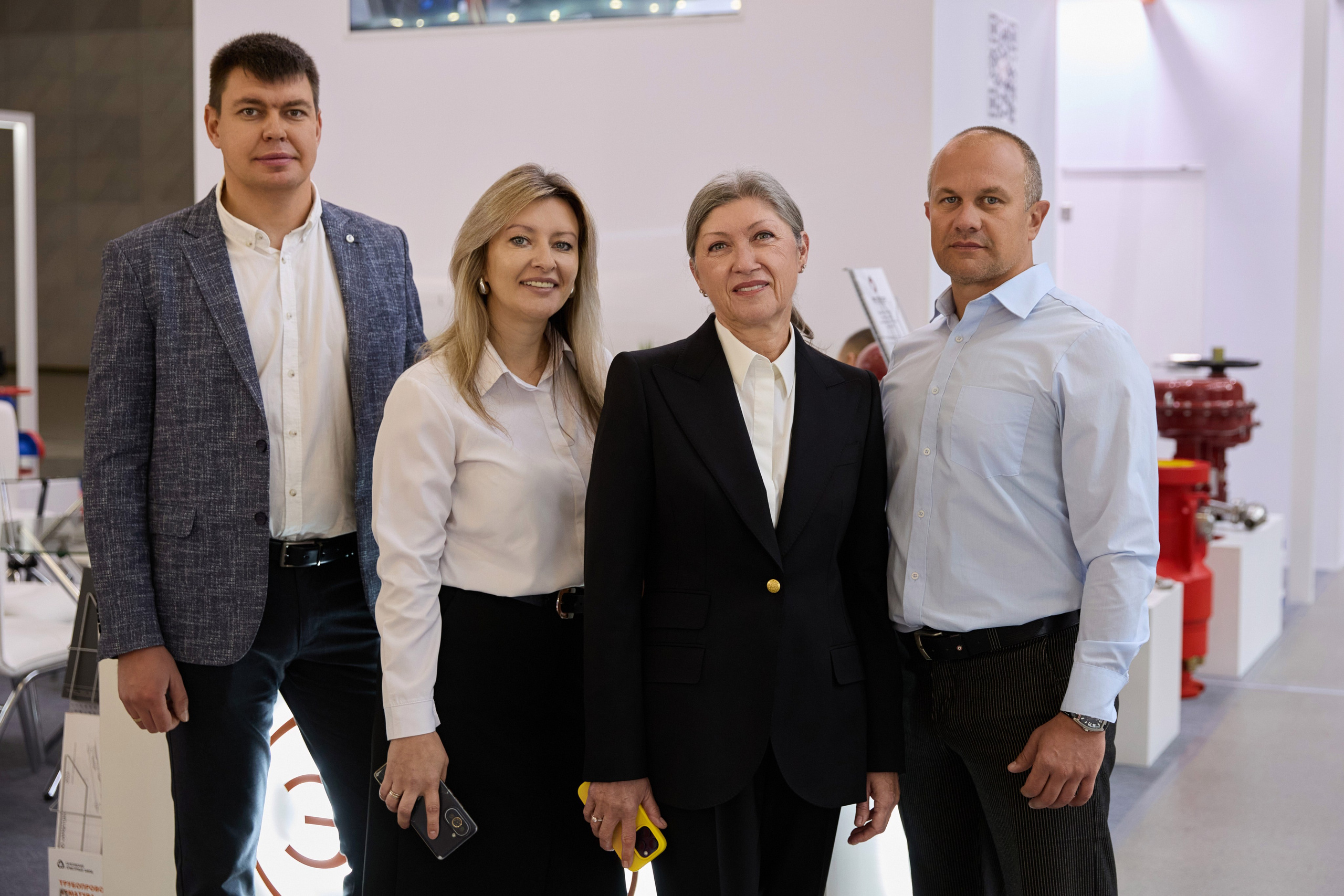 Выставка. Свадебная, репортажная фотосъемка и видеосъемка в Минске. Илья и Юлия Ширмановы. Фотограф | Видеограф | Минск