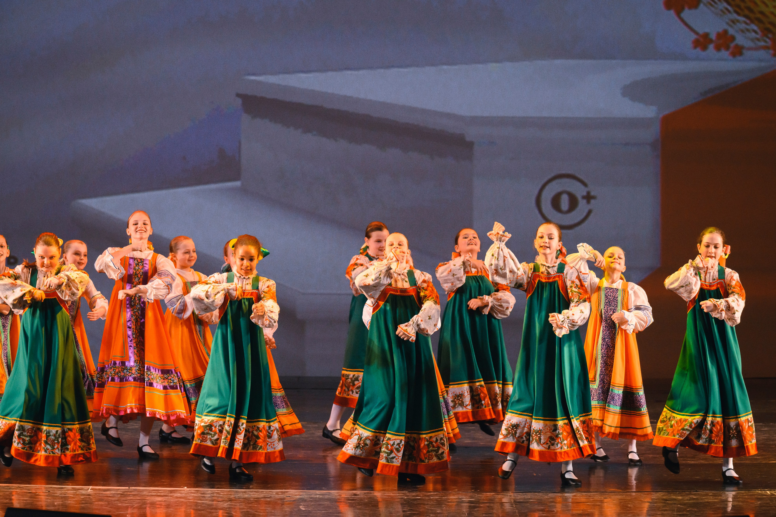 23 апреля, часть 1, БКЗ Октябрьский, г. Санкт-Петербург. Золотое яблочко