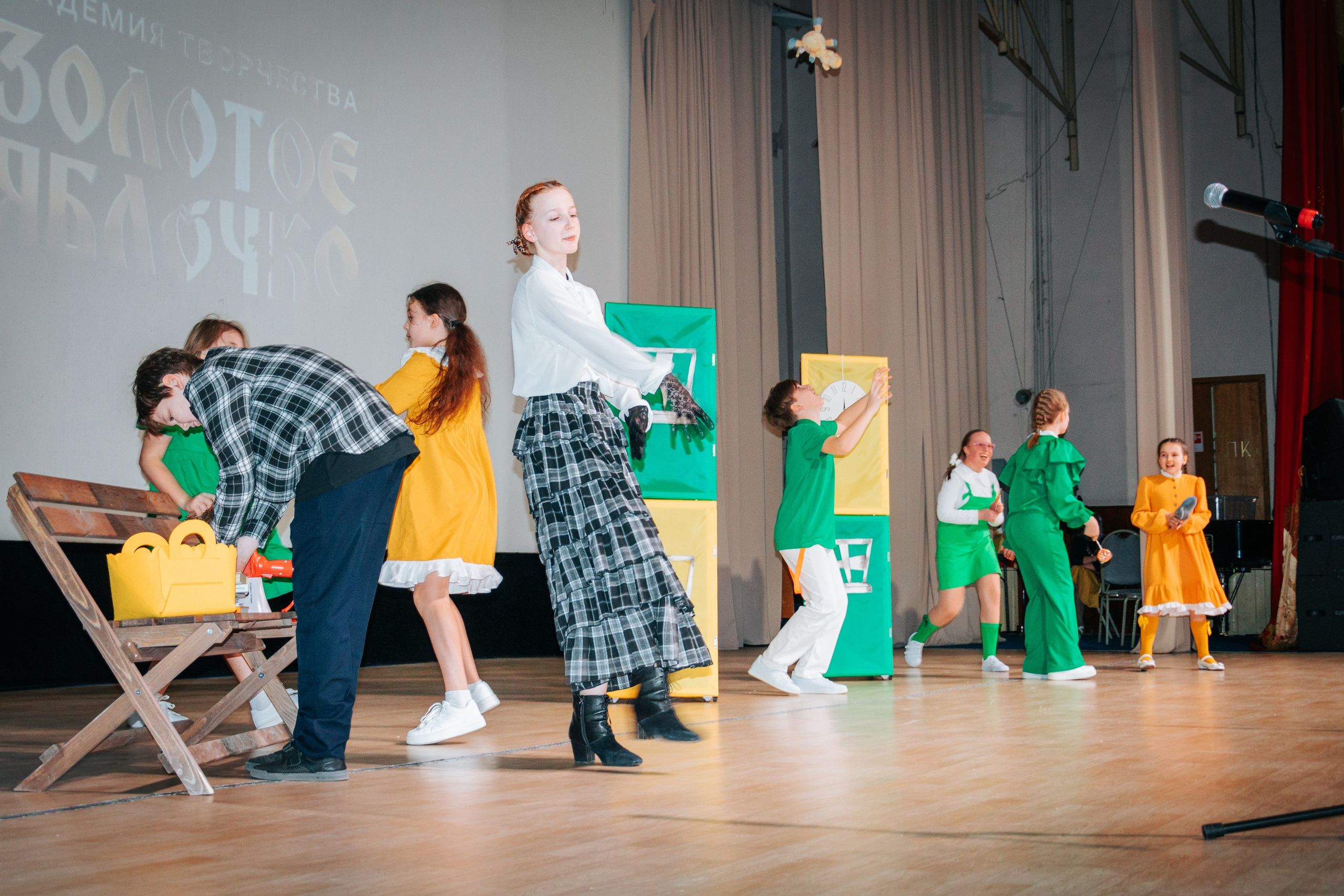 16 марта, г. Суздаль. Золотое яблочко